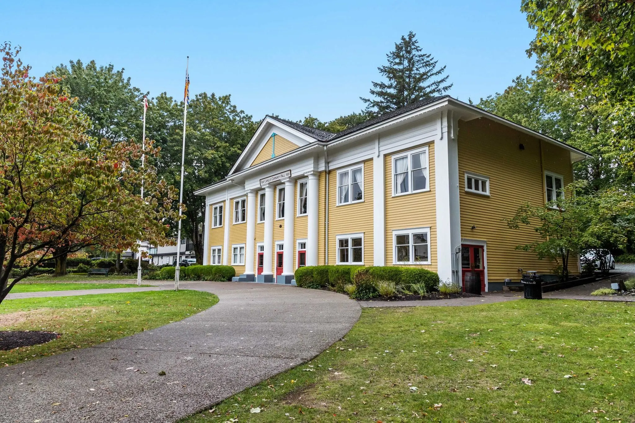 9122 King Street #30