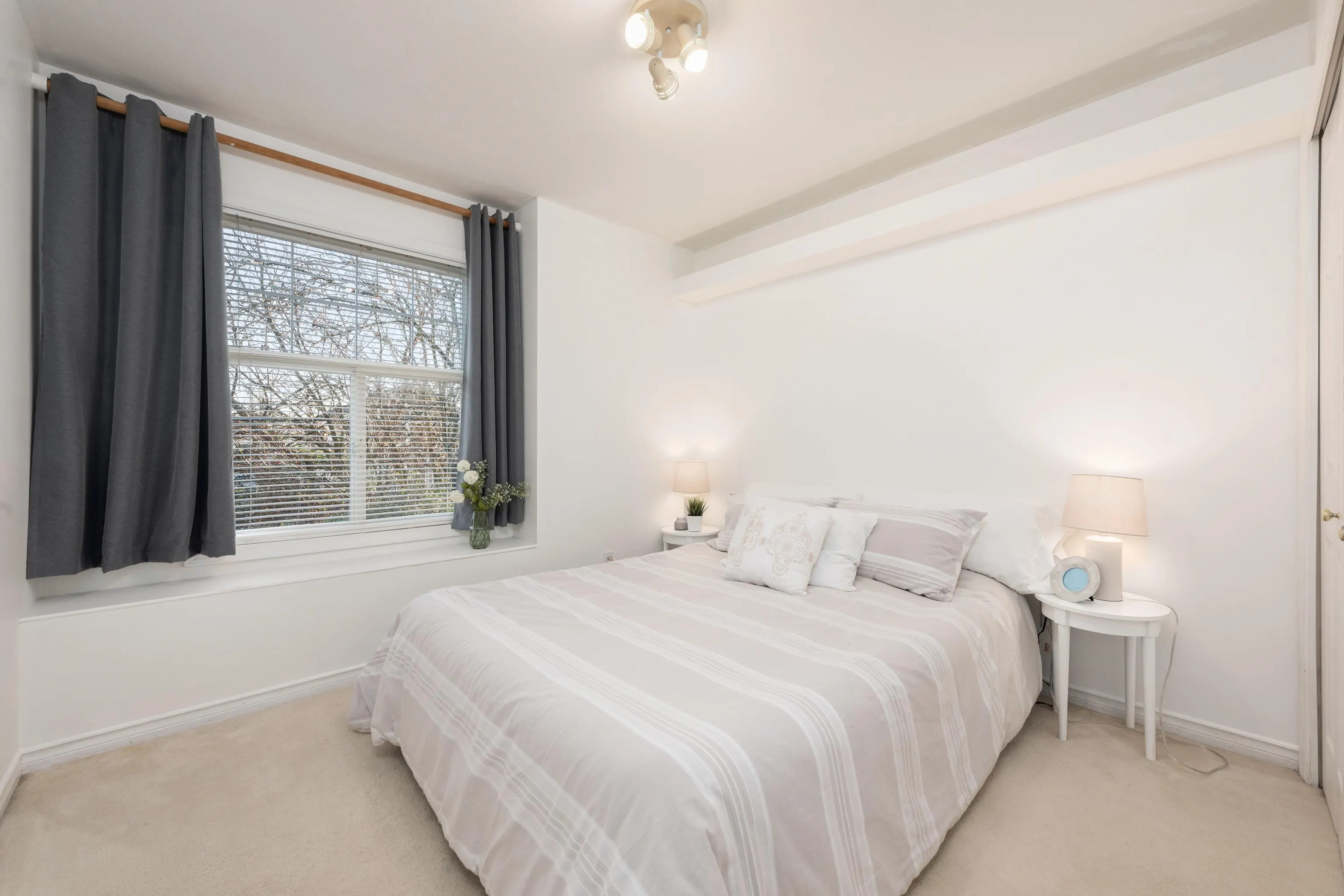 10231 Cambie Road