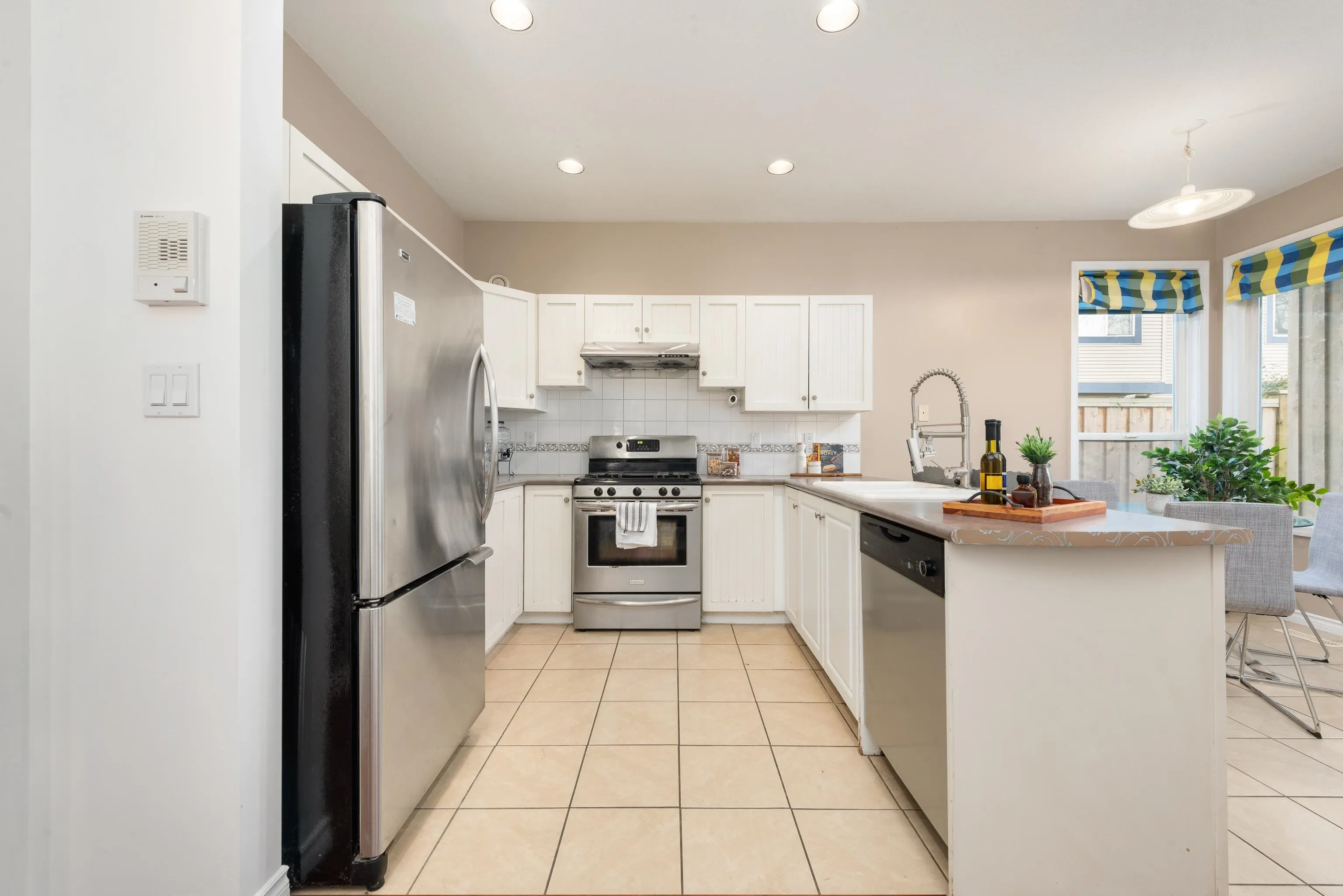 10231 Cambie Road