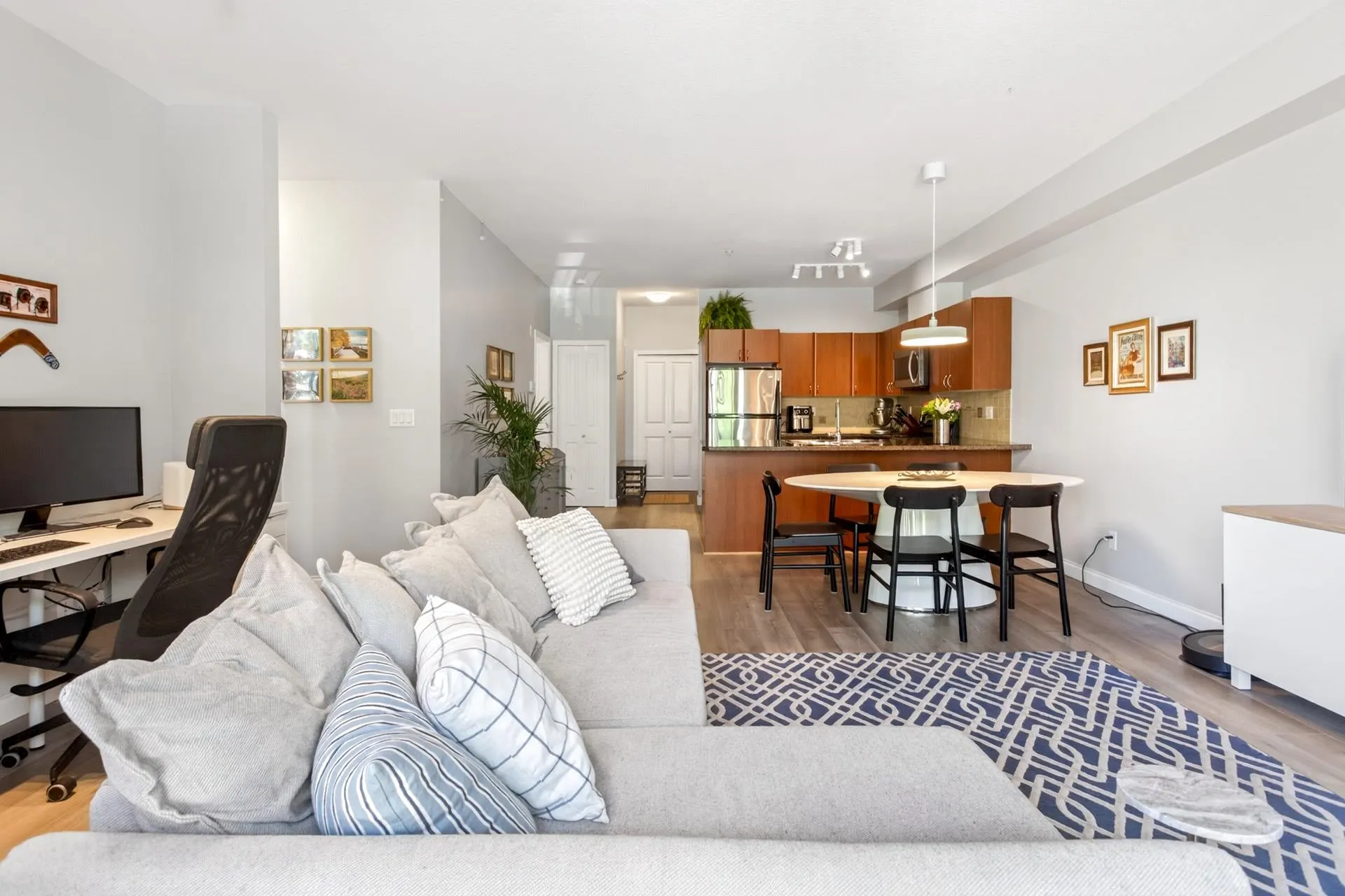 2346 Mcallister Avenue #211