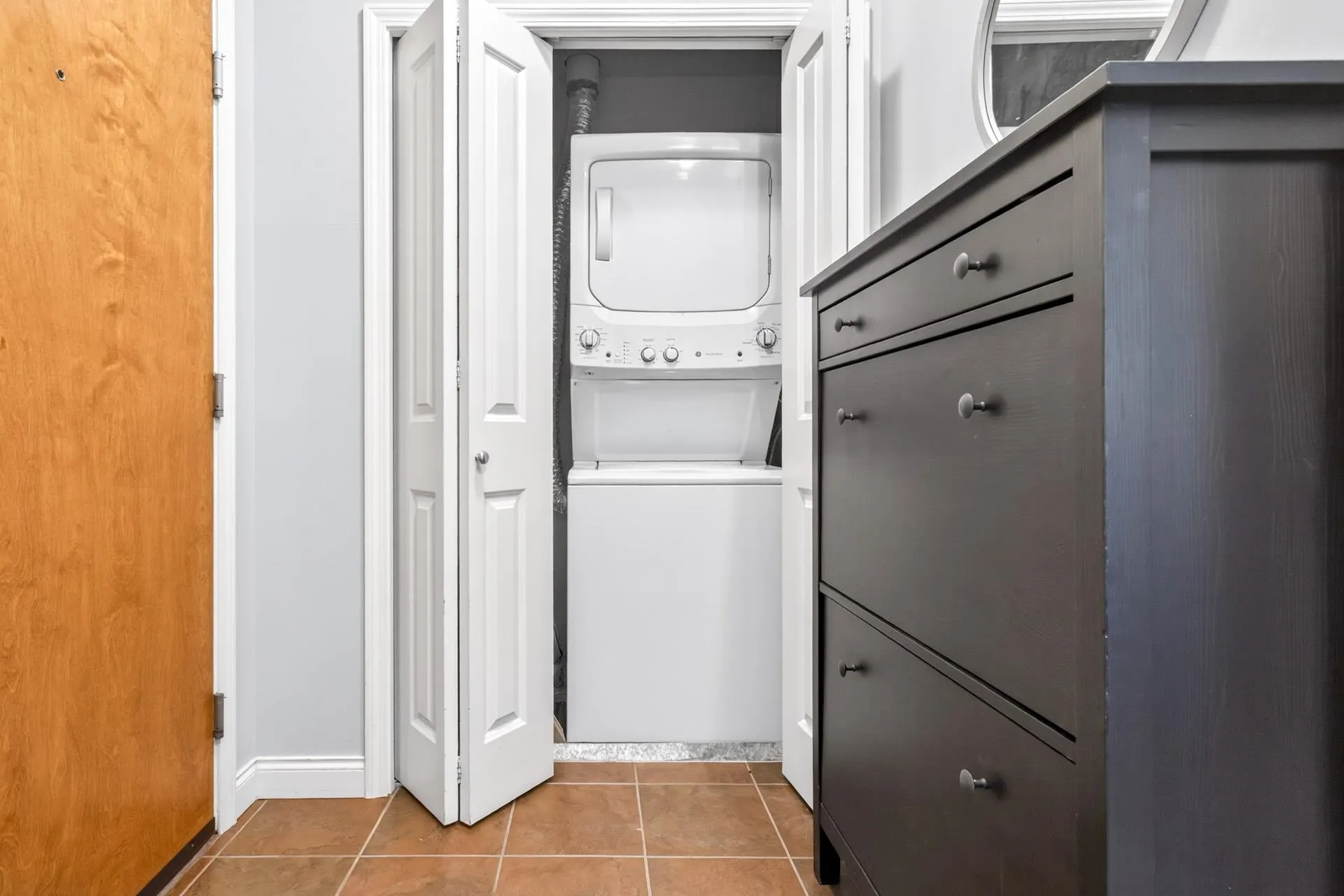 2346 Mcallister Avenue #211