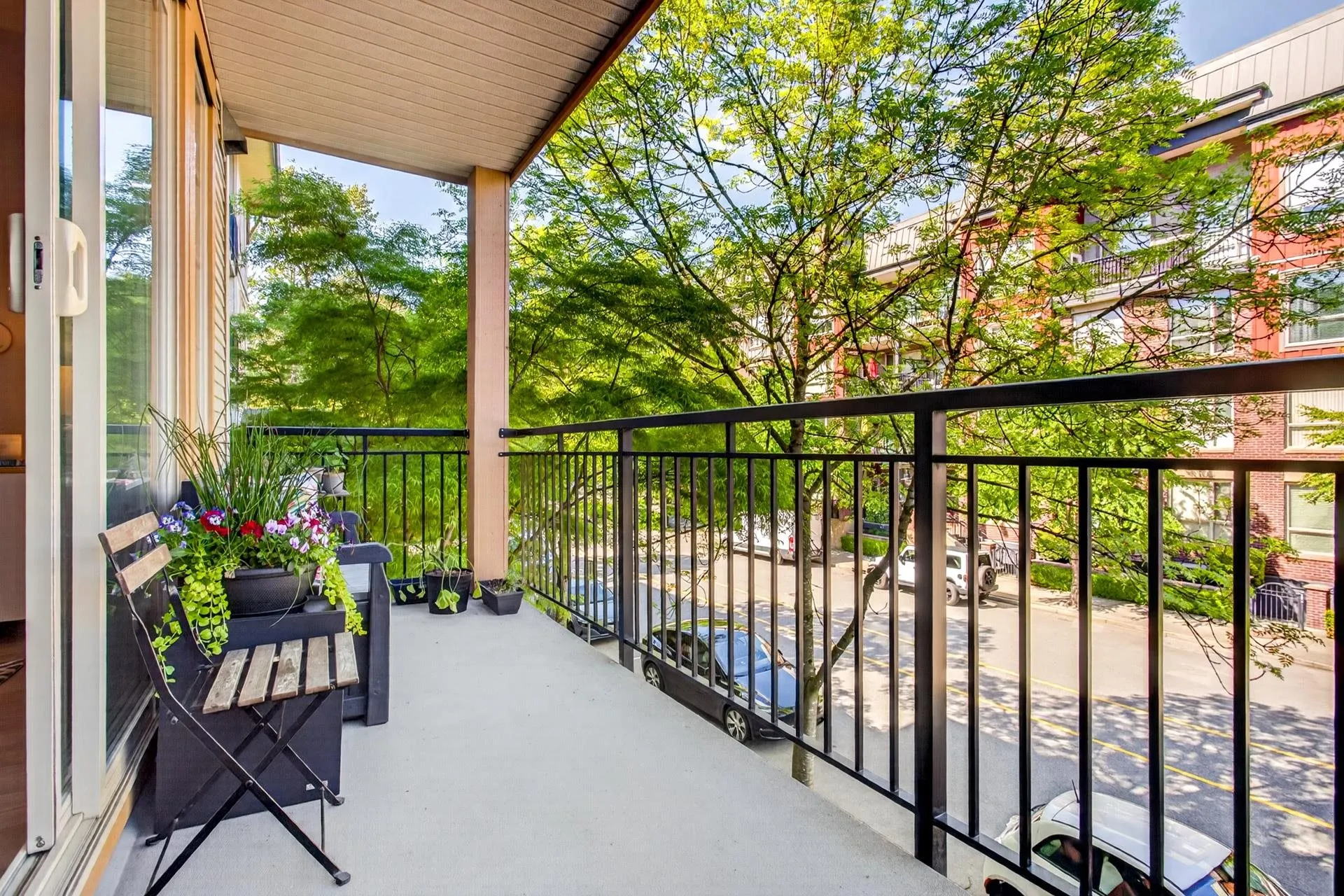 2346 Mcallister Avenue #211