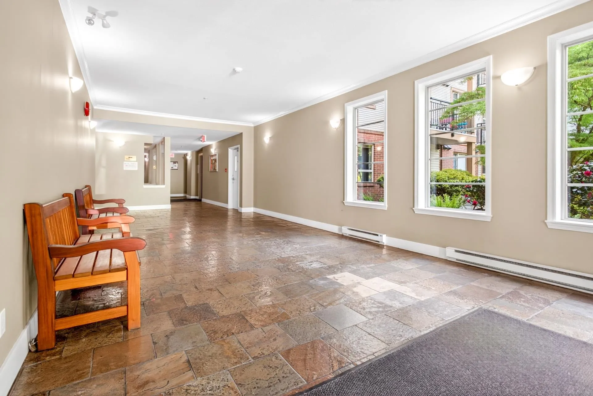 2346 Mcallister Avenue #211