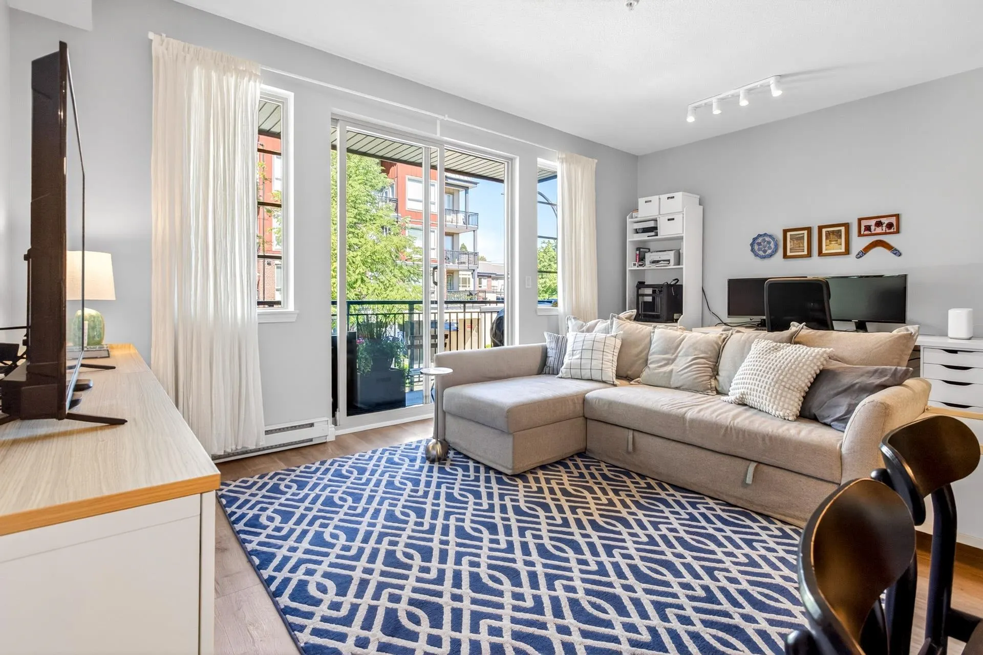 2346 Mcallister Avenue #211