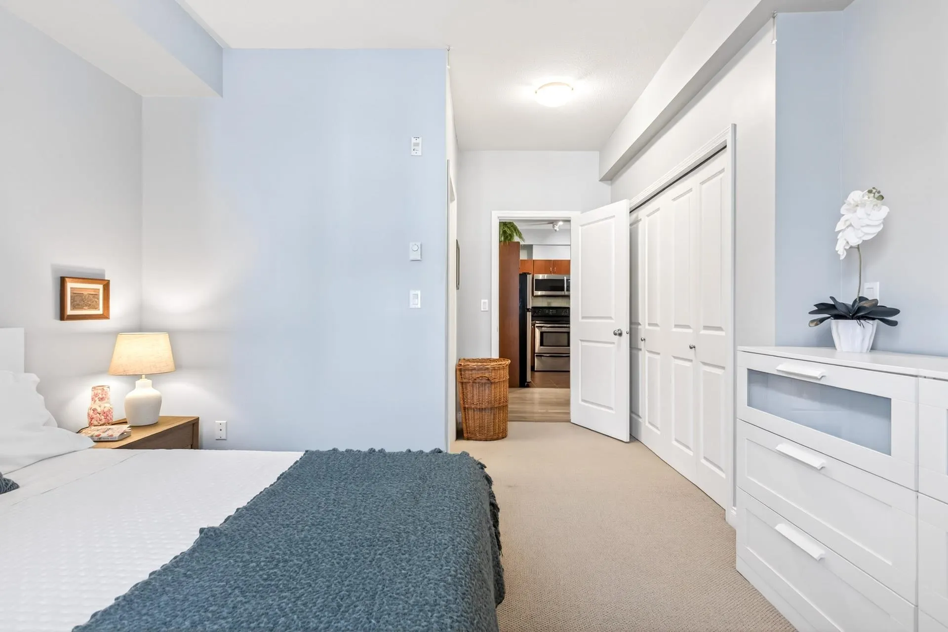 2346 Mcallister Avenue #211