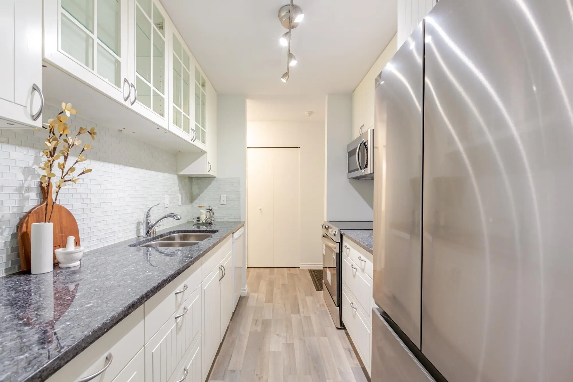 12890 17 Avenue #203