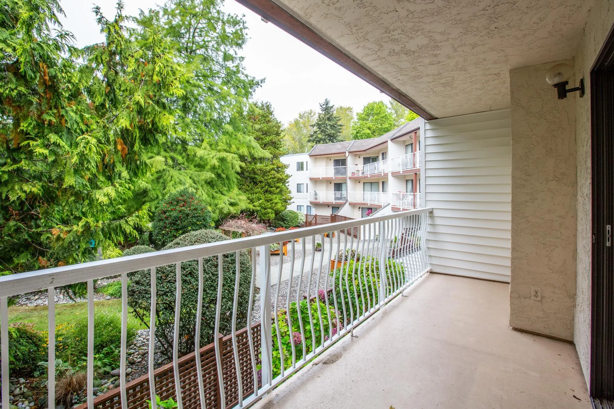 12890 17 Avenue #203