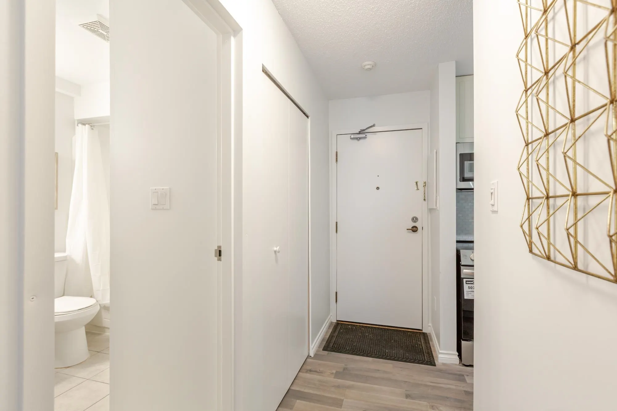 12890 17 Avenue #203