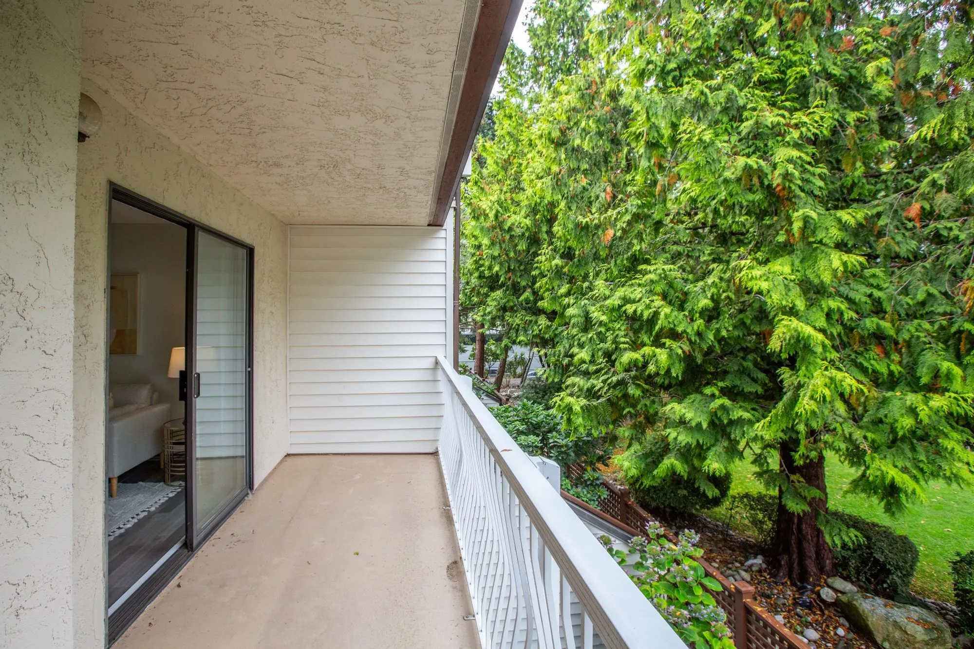 12890 17 Avenue #203