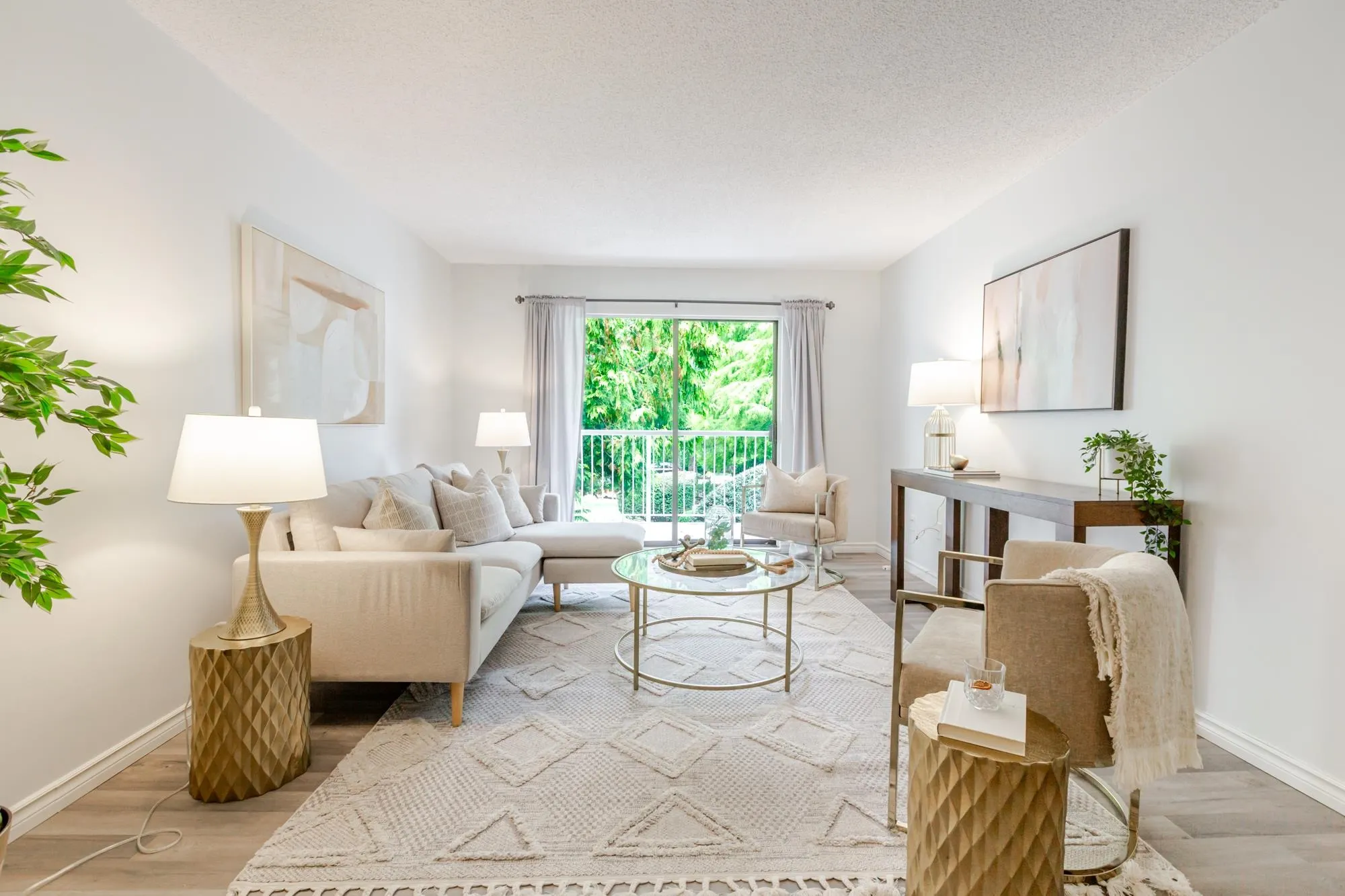 12890 17 Avenue #203
