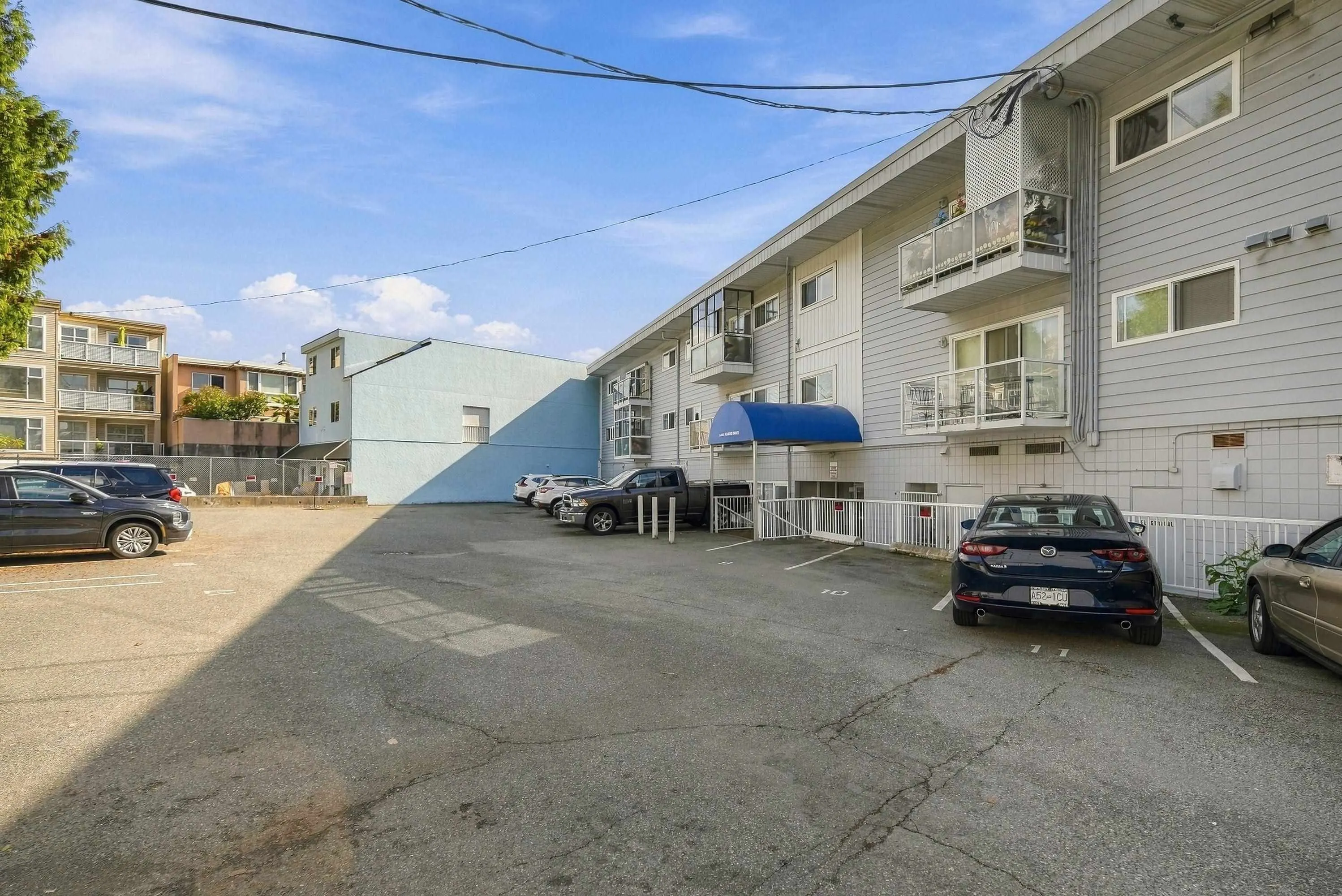 14881 Marine Drive #106