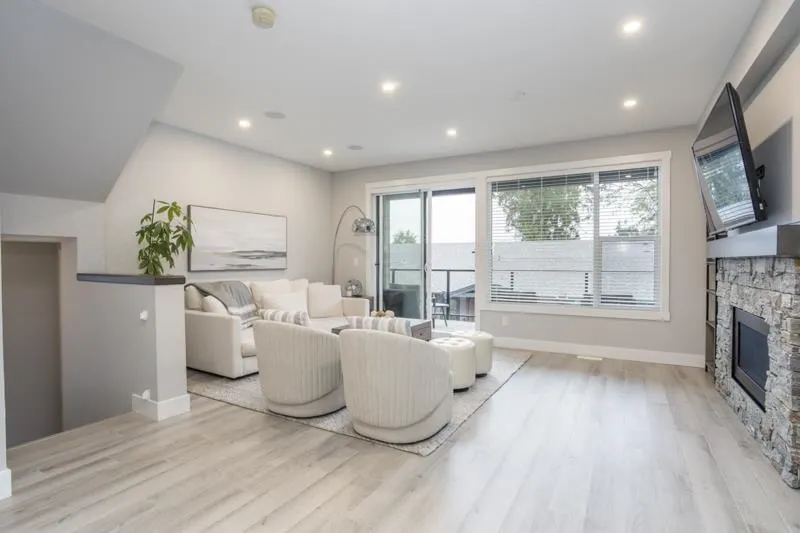 3618 150 Street #27