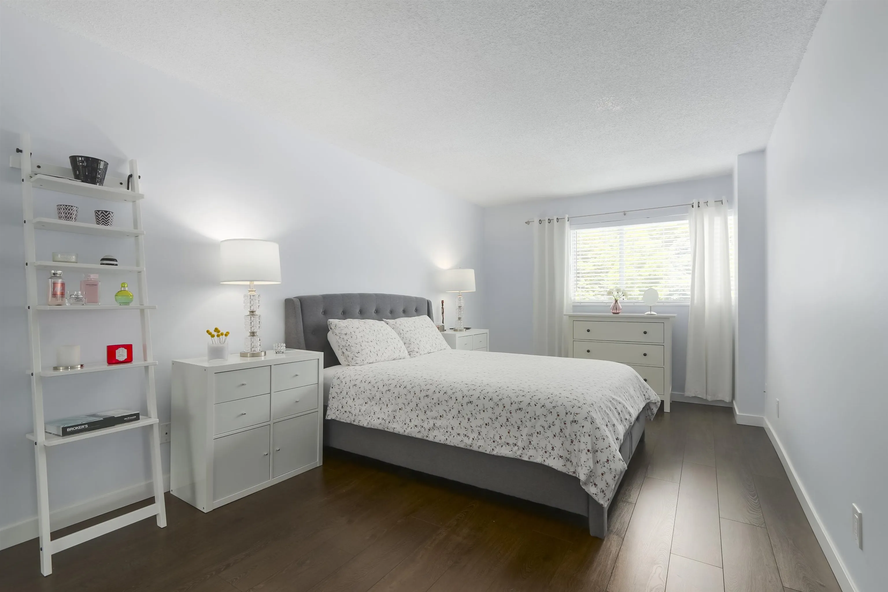 550 Eighth Street #402