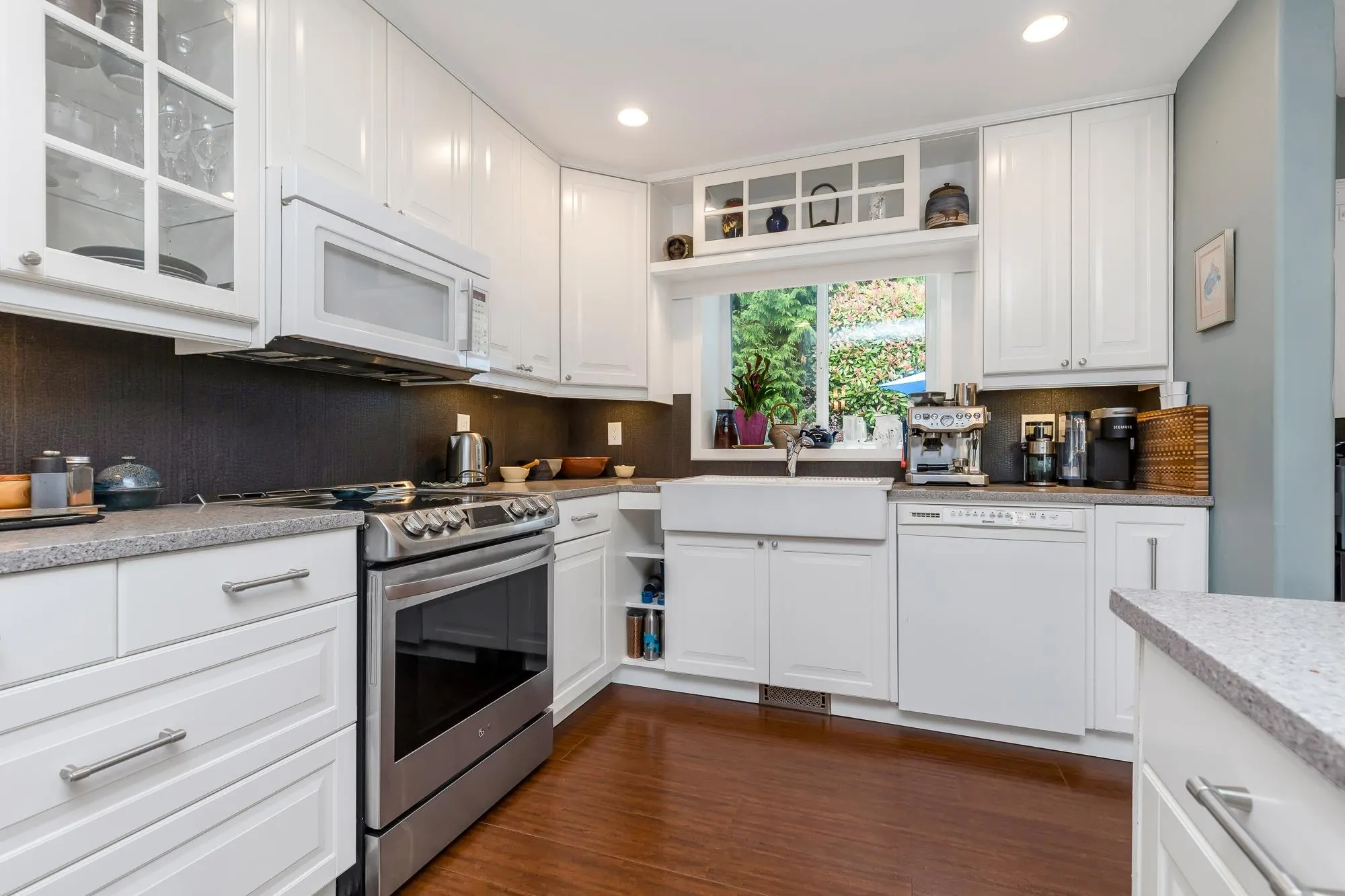 34250 Hazelwood Avenue #22