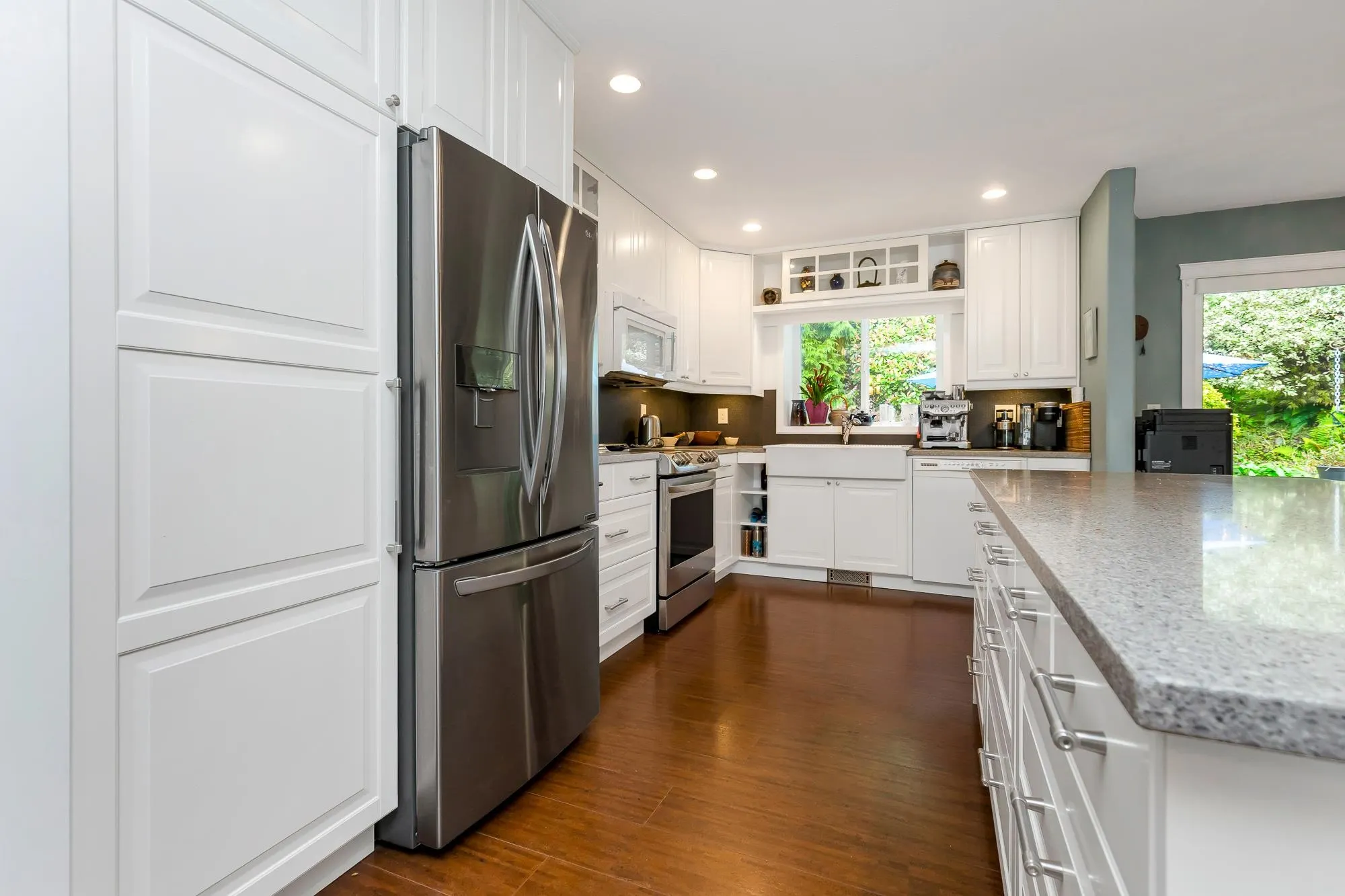34250 Hazelwood Avenue #22