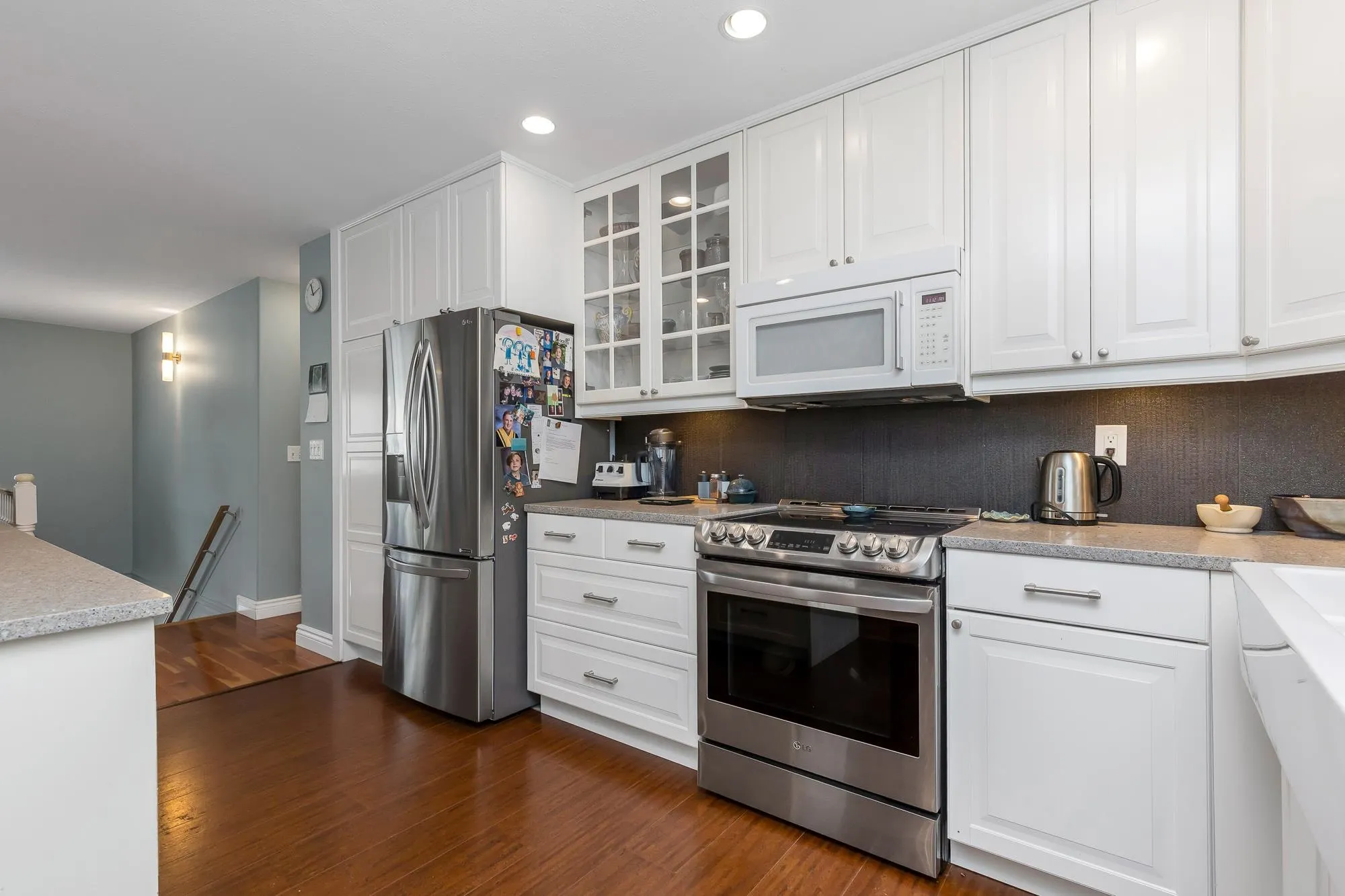 34250 Hazelwood Avenue #22