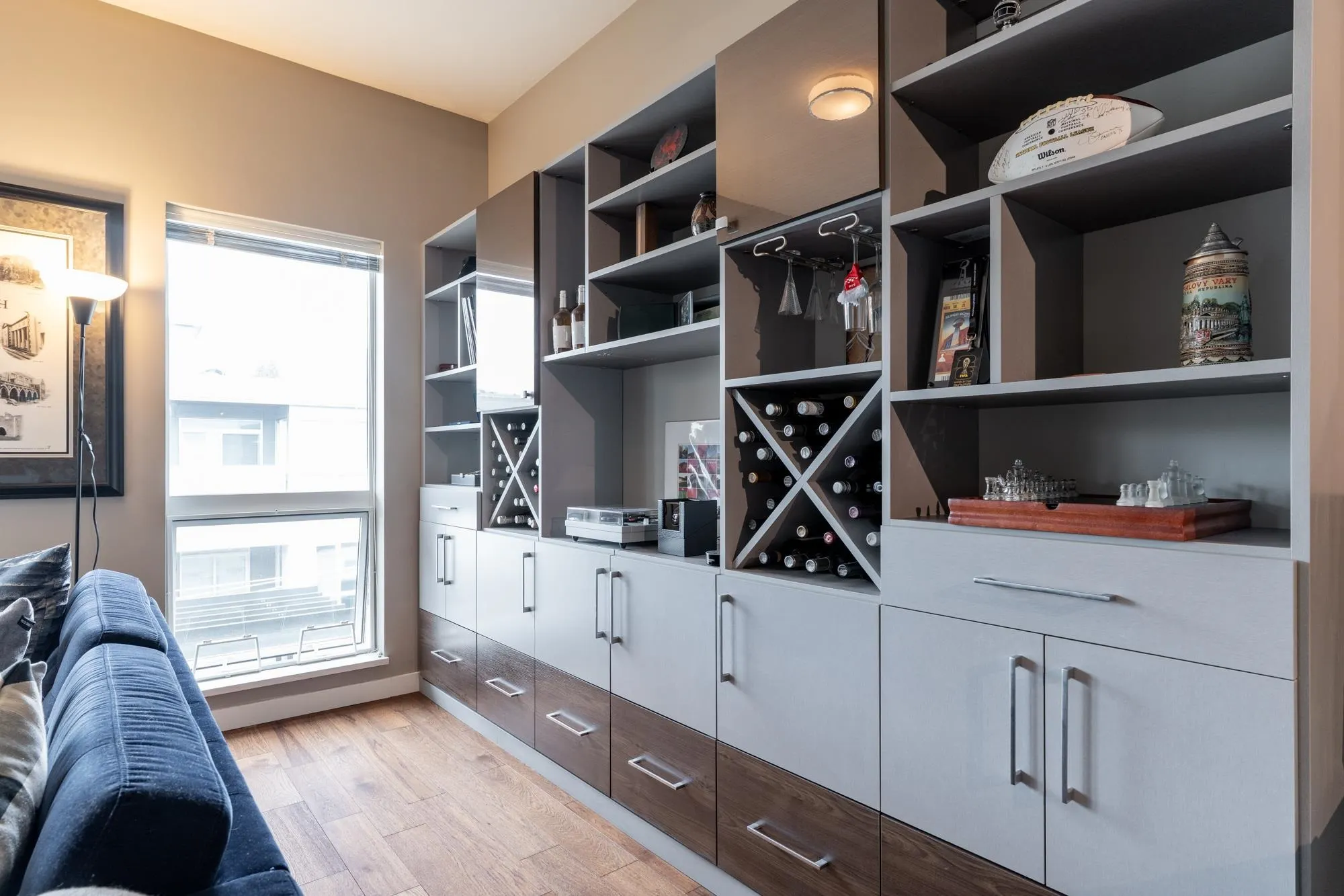 317 Bewicke Avenue #413