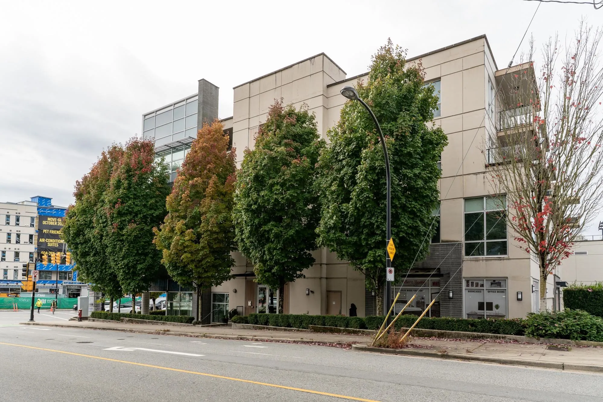 317 Bewicke Avenue #413