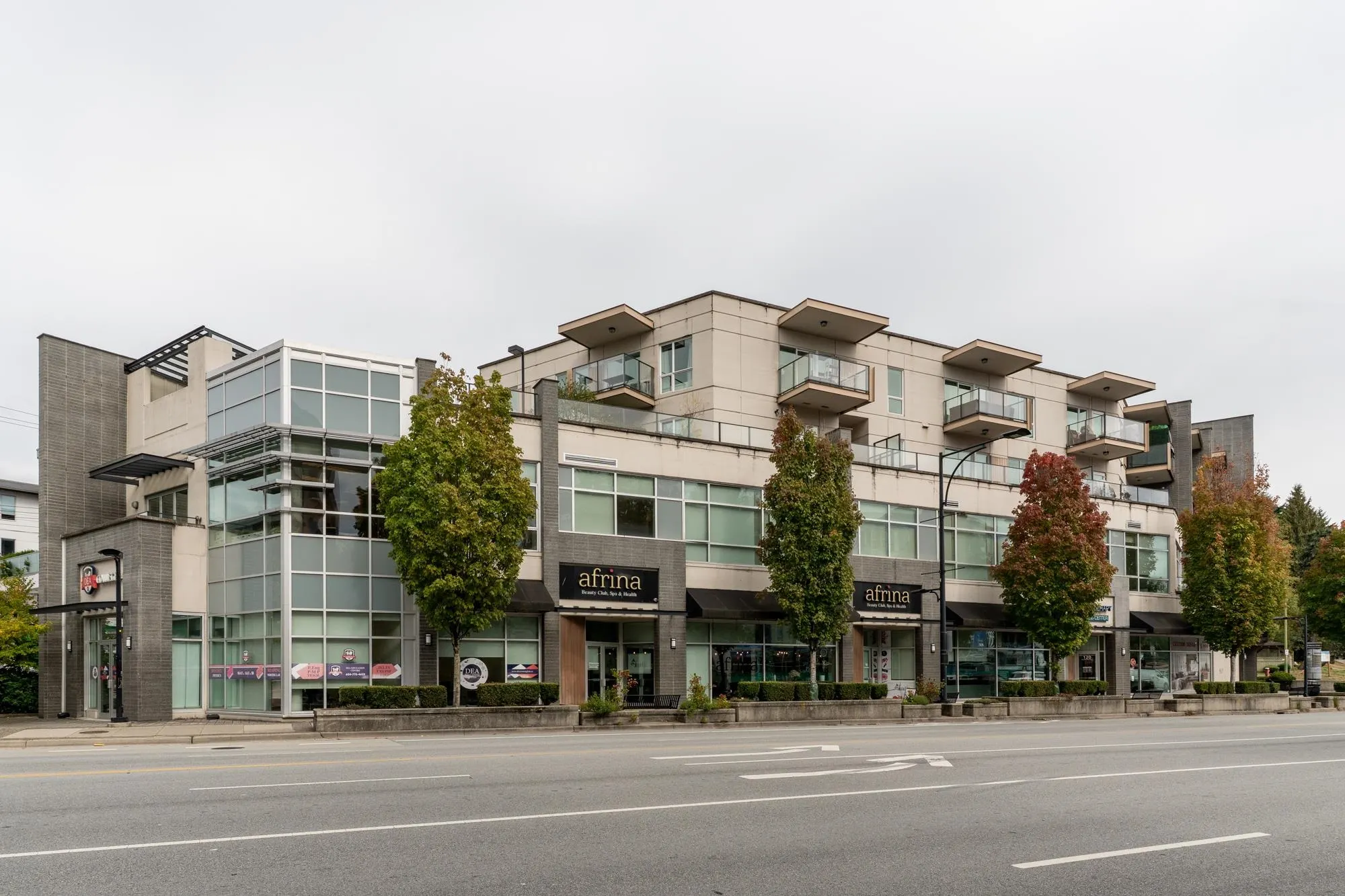 317 Bewicke Avenue #413