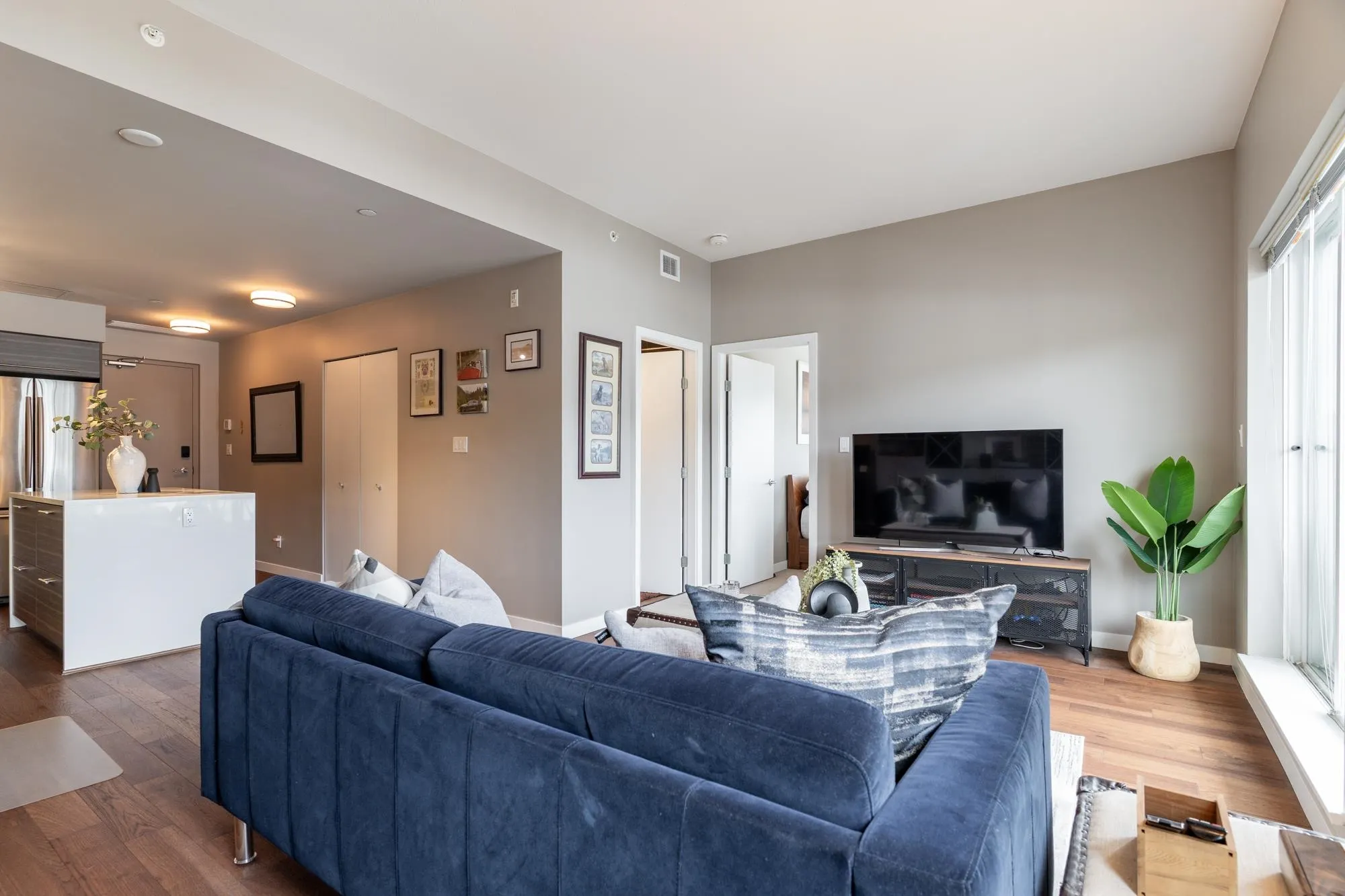 317 Bewicke Avenue #413
