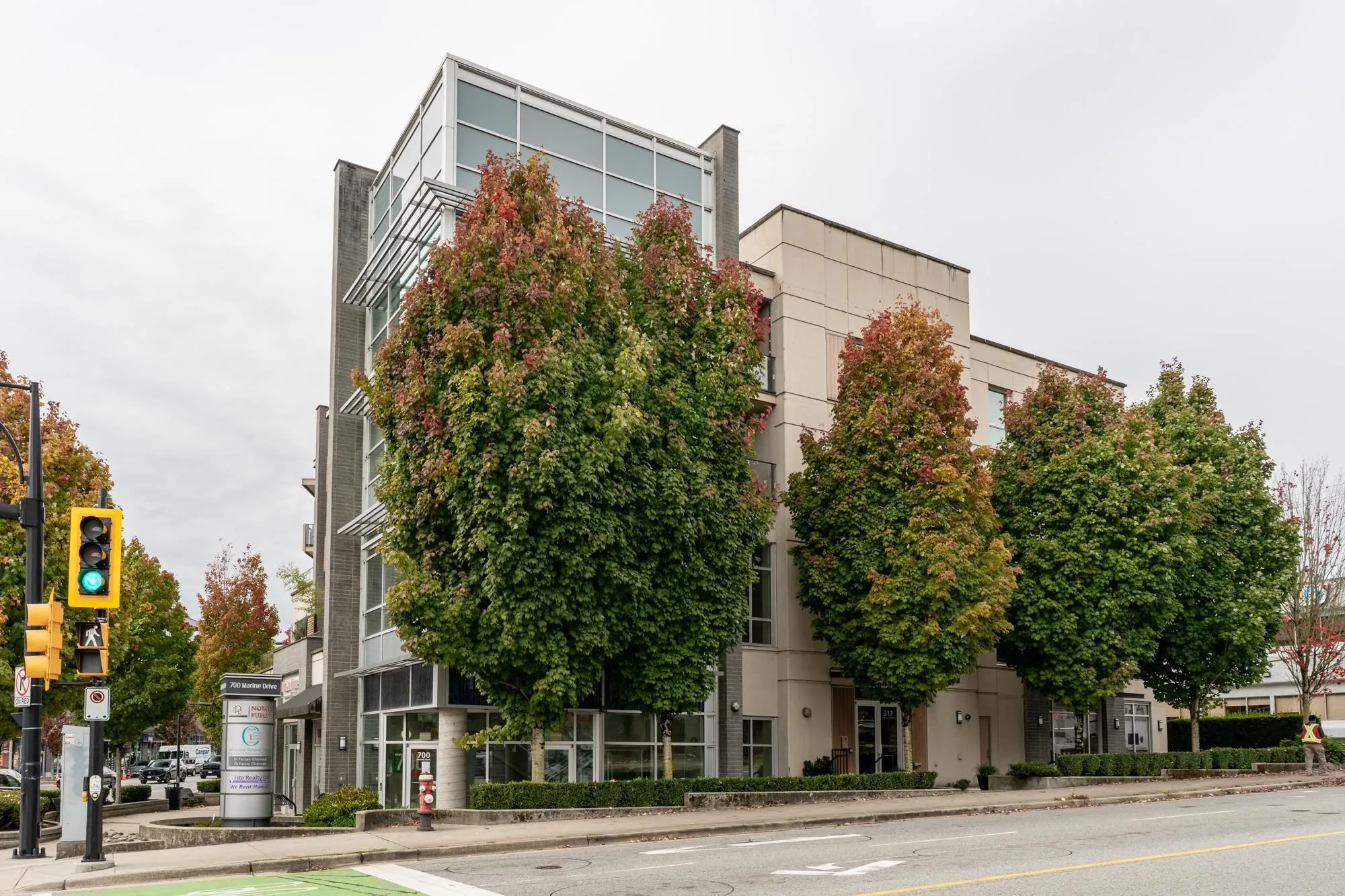 317 Bewicke Avenue #413