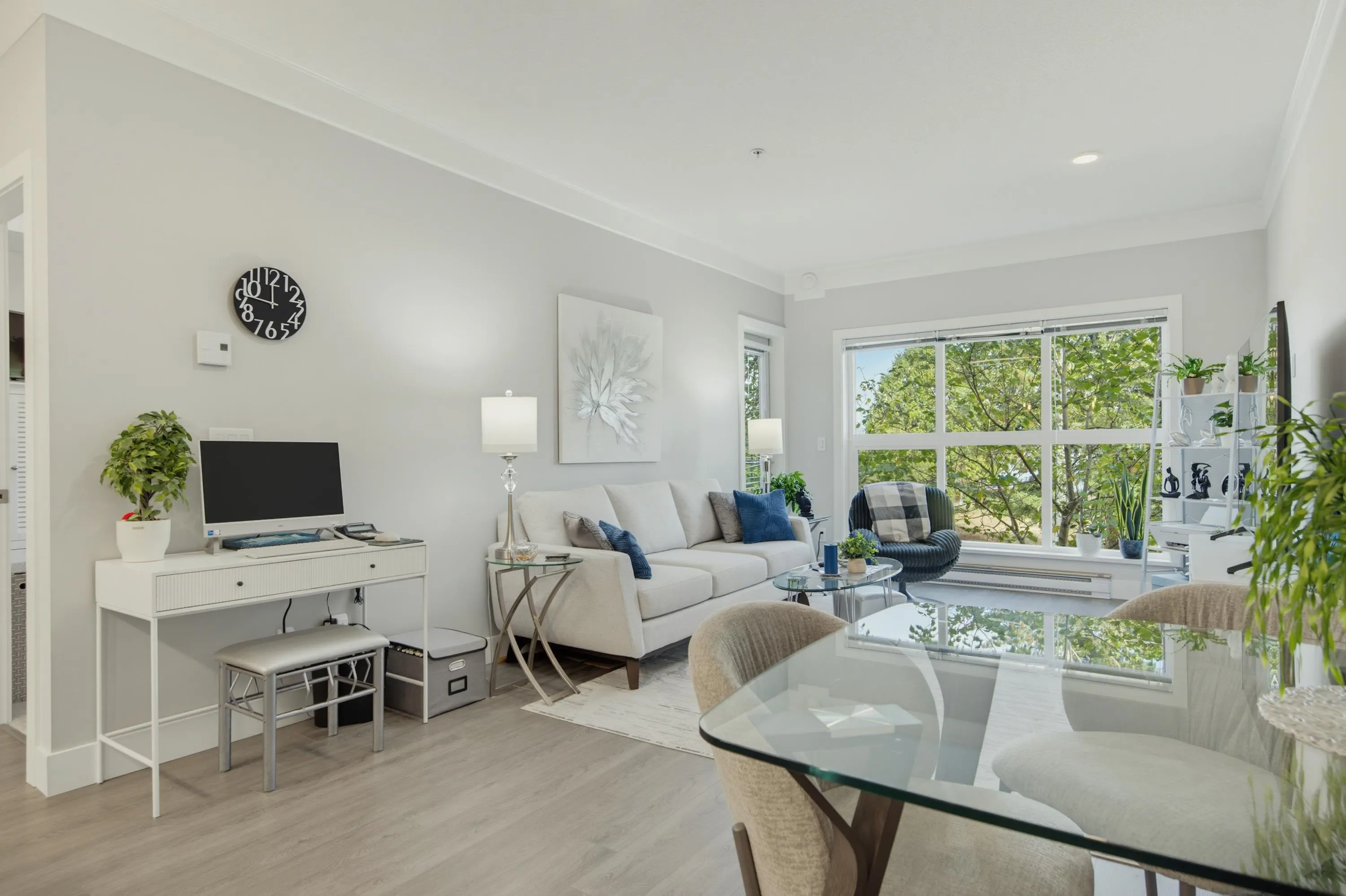 20630 Douglas Crescent #209