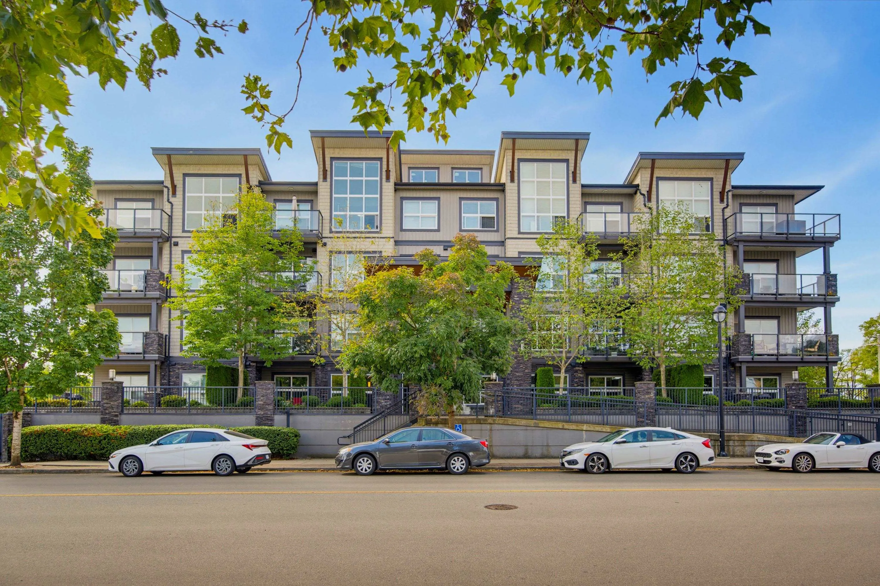 20630 Douglas Crescent #209