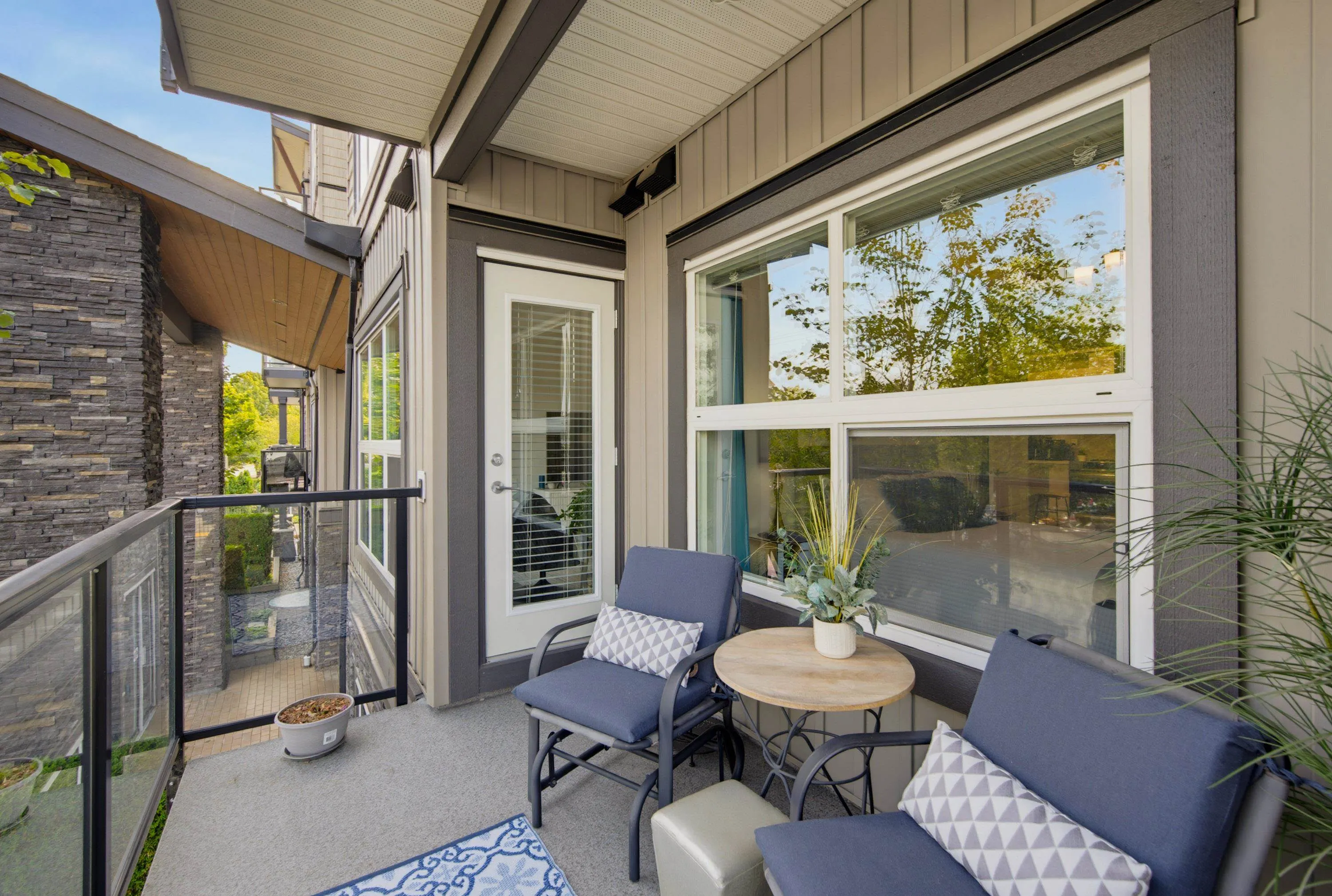 20630 Douglas Crescent #209