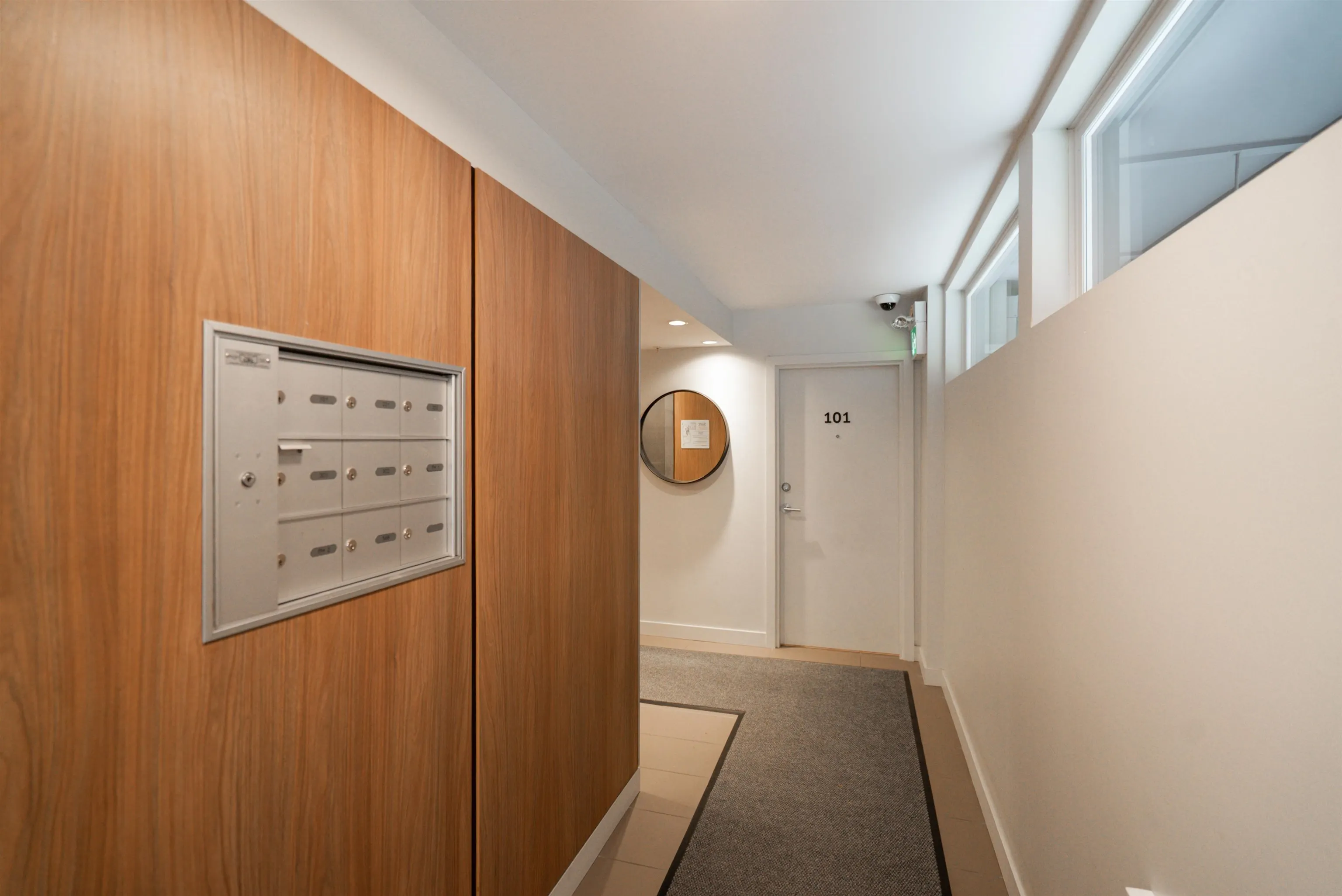 562 E 7th Avenue #101