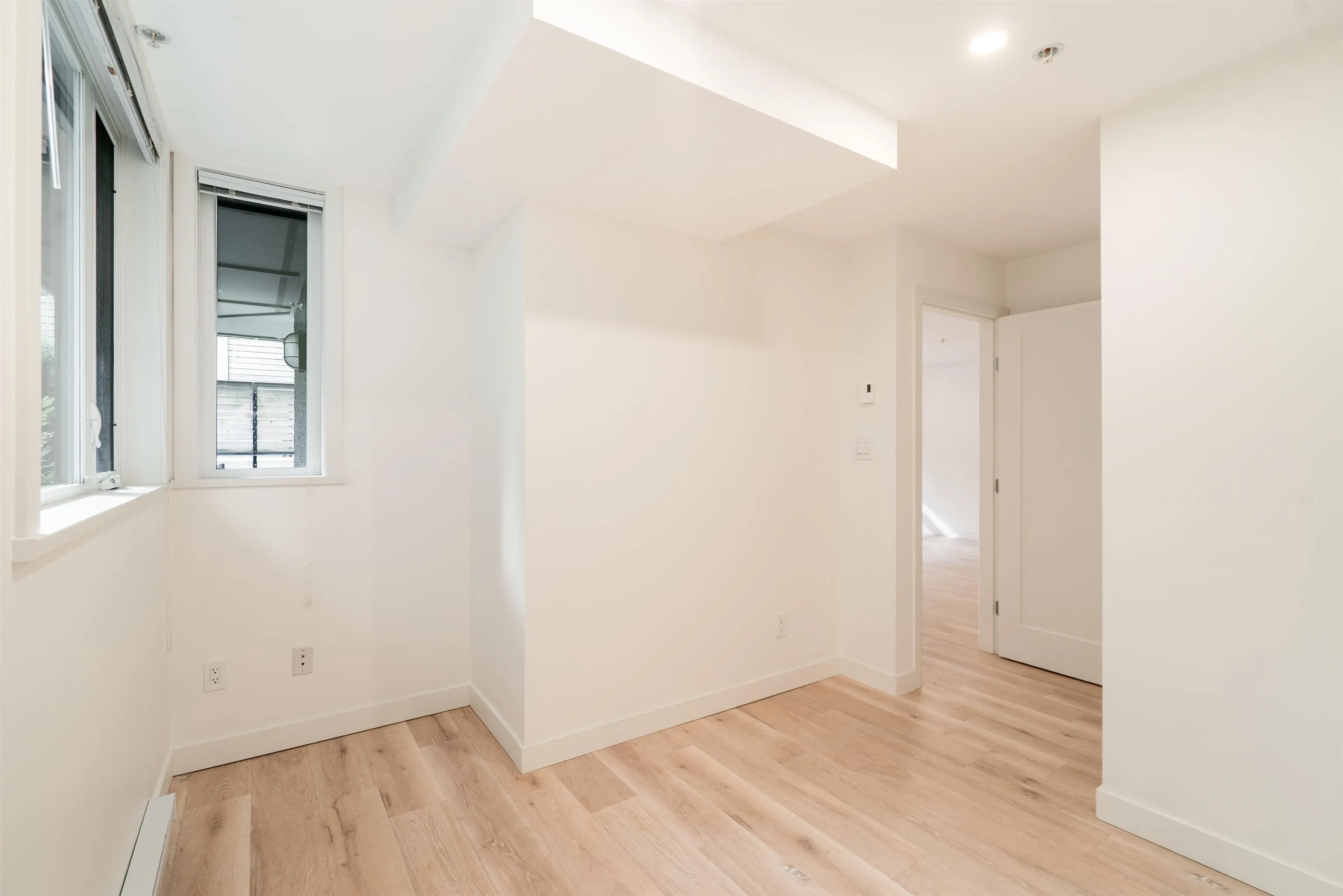 562 E 7th Avenue #101