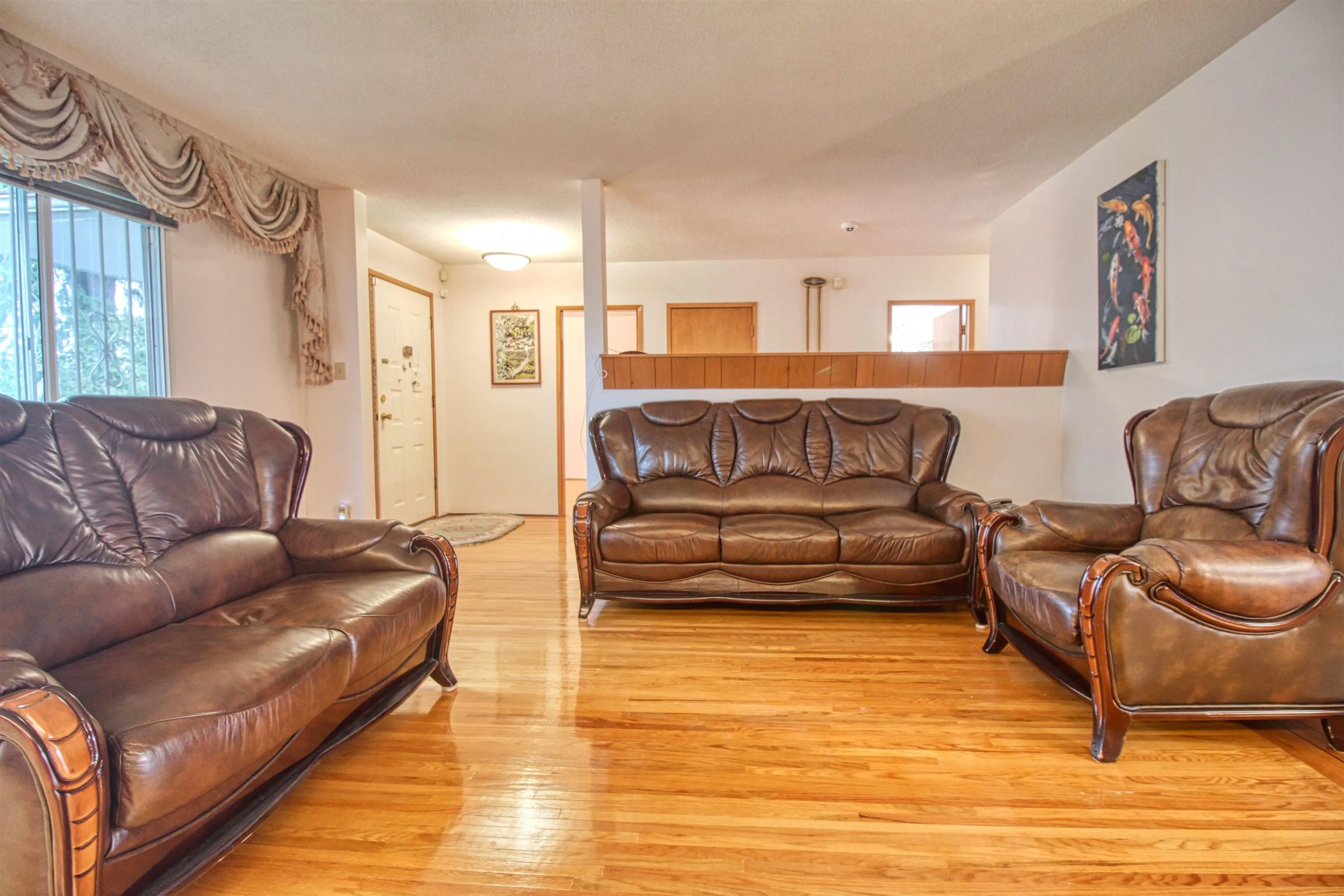 904 E 52nd Avenue #Top
