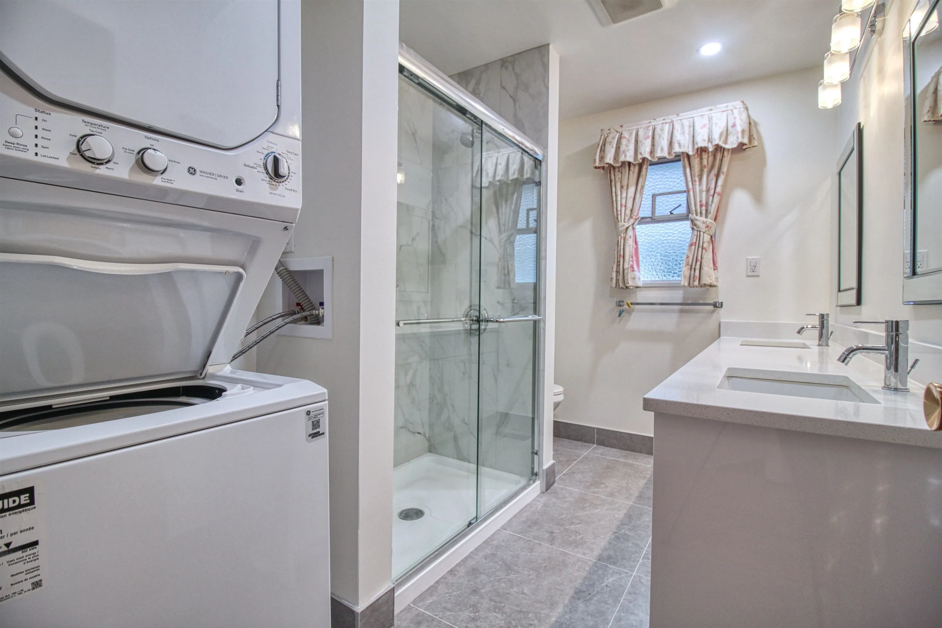 904 E 52nd Avenue #Top