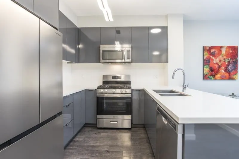 15168 33 Avenue #426