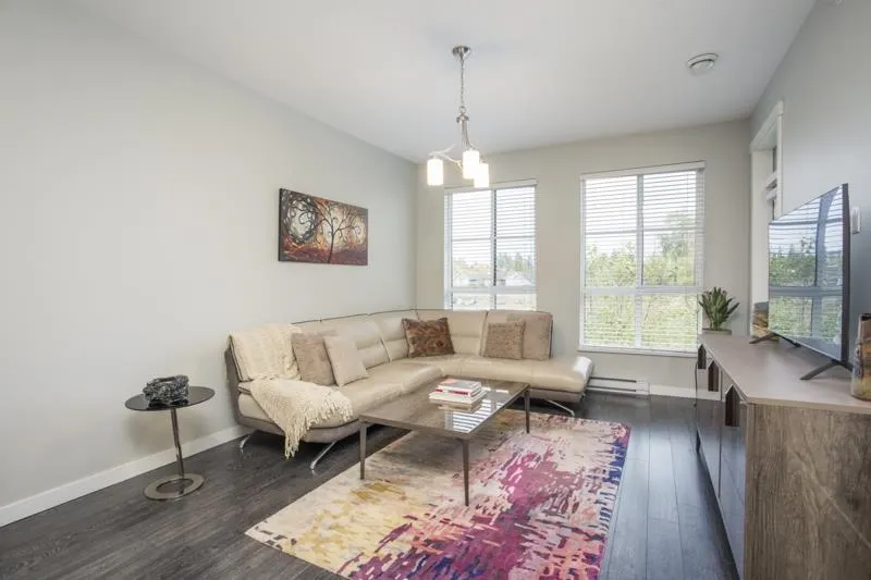 15168 33 Avenue #426