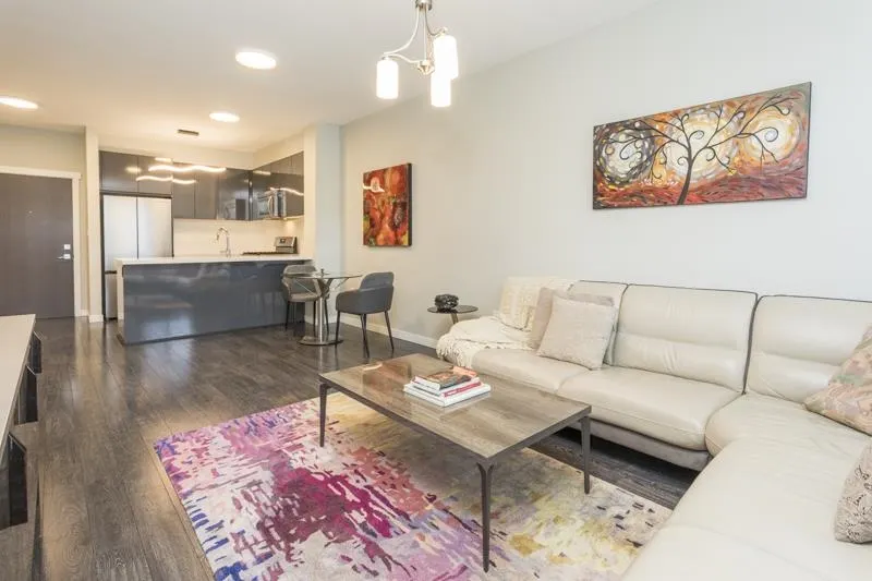 15168 33 Avenue #426