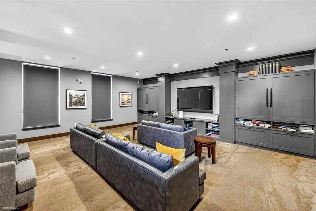 15168 33 Avenue #426