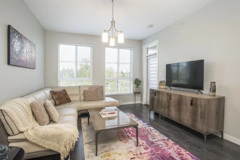 15168 33 Avenue #426