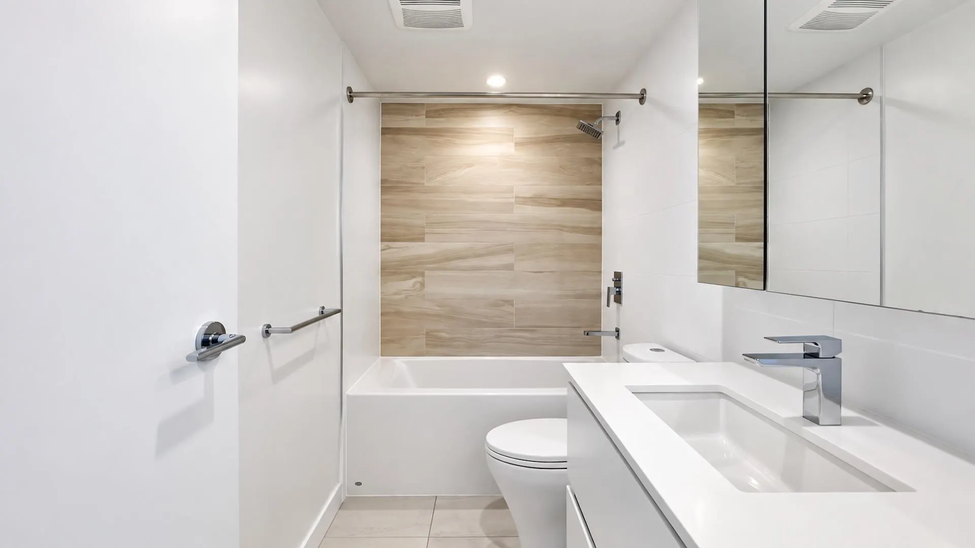 13655 Fraser Highway #1006