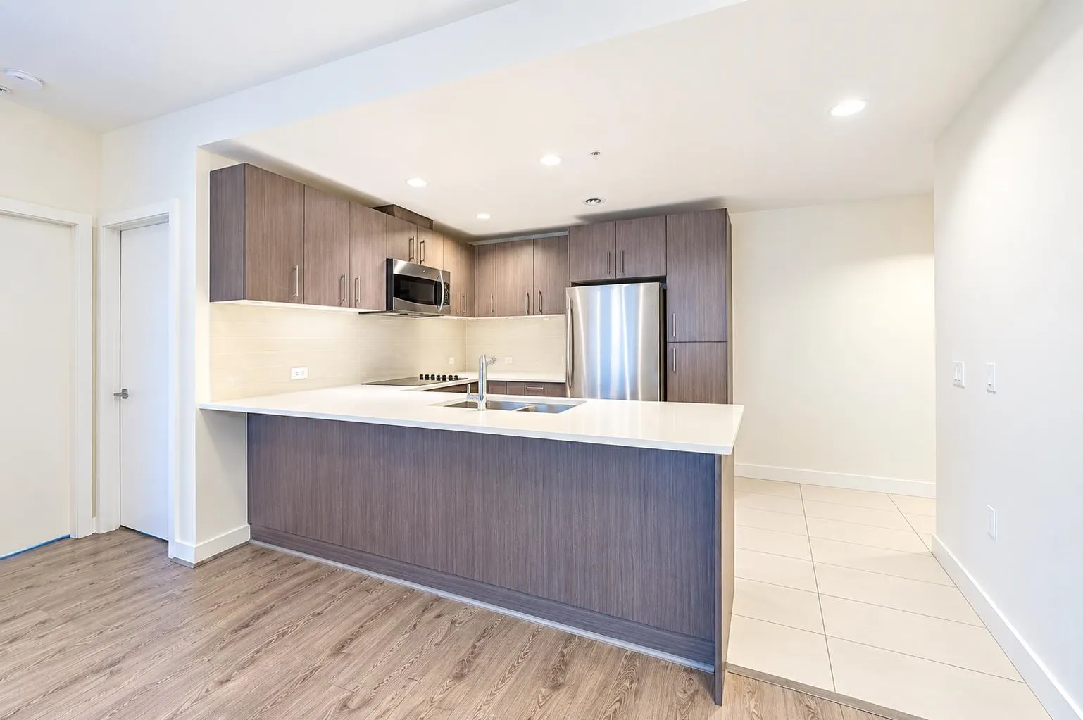 5981 Gray Avenue #315