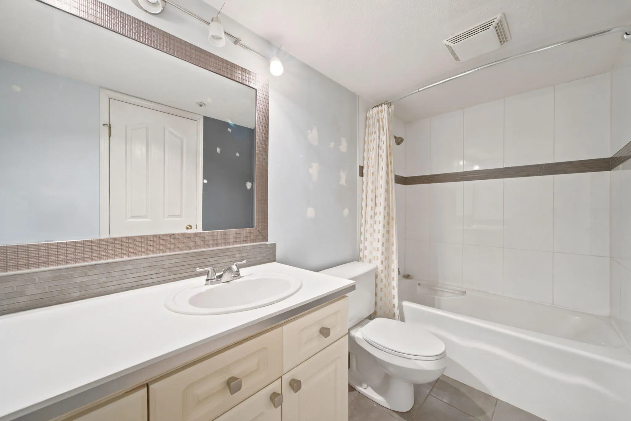 2380 Shaughnessy Street #102