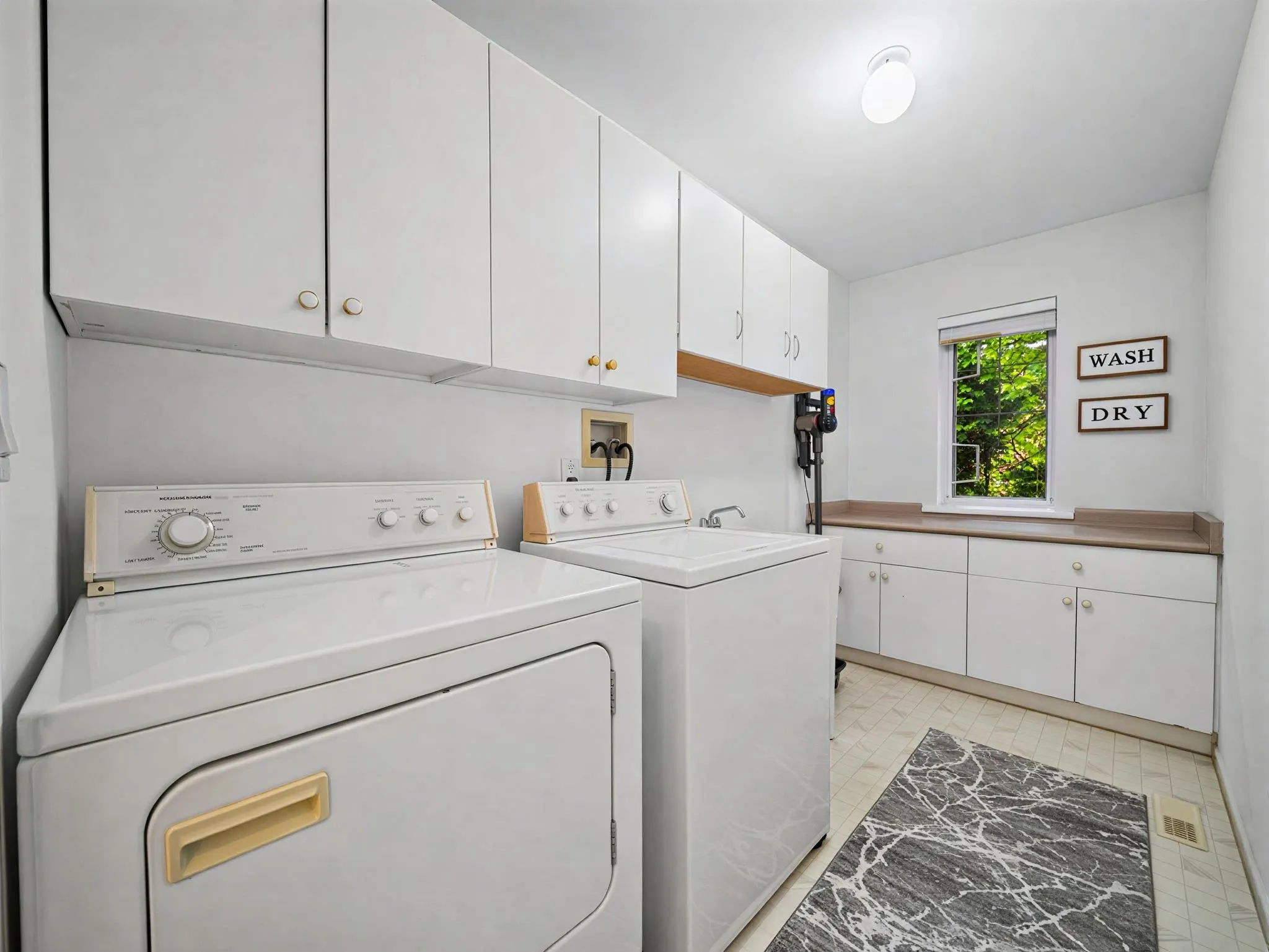 2123 Clarke Street #4