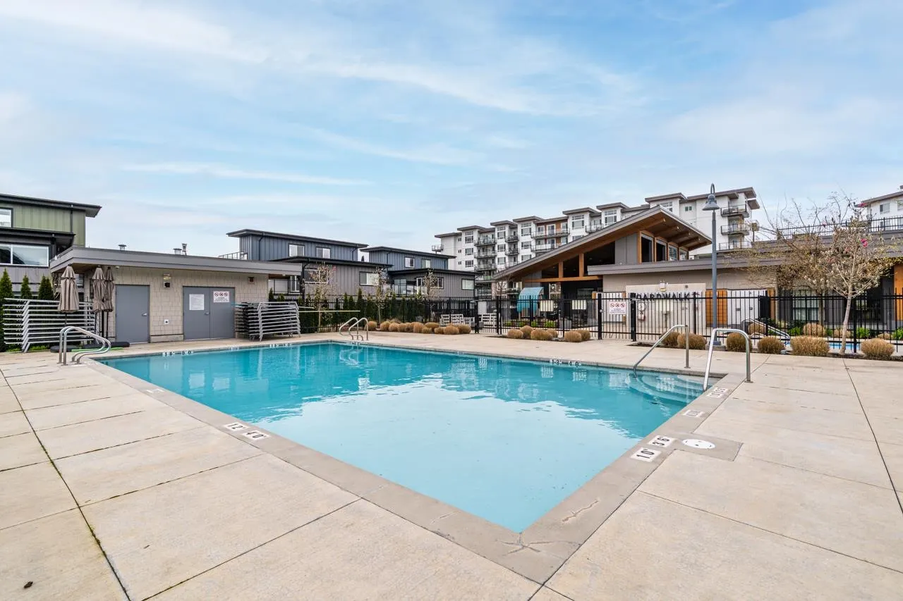 4306A Cormorant Way