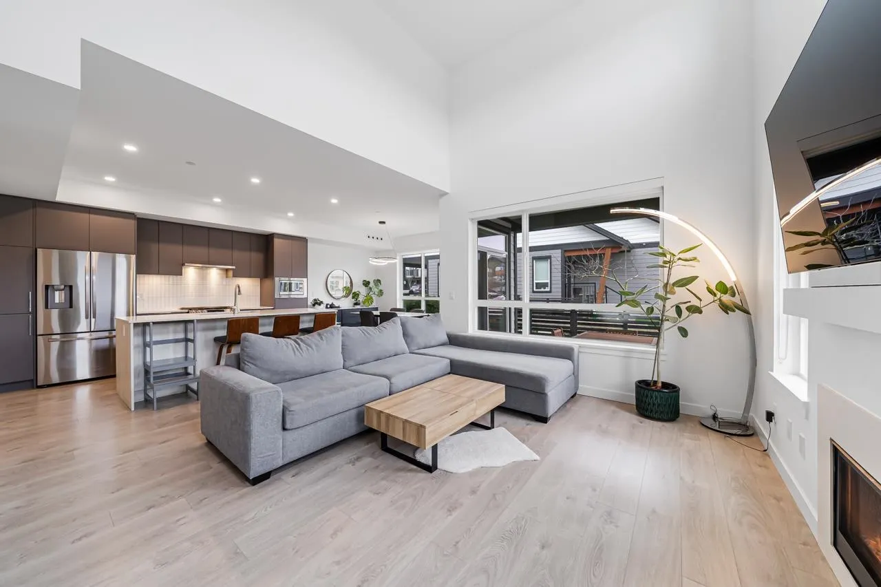 4306A Cormorant Way