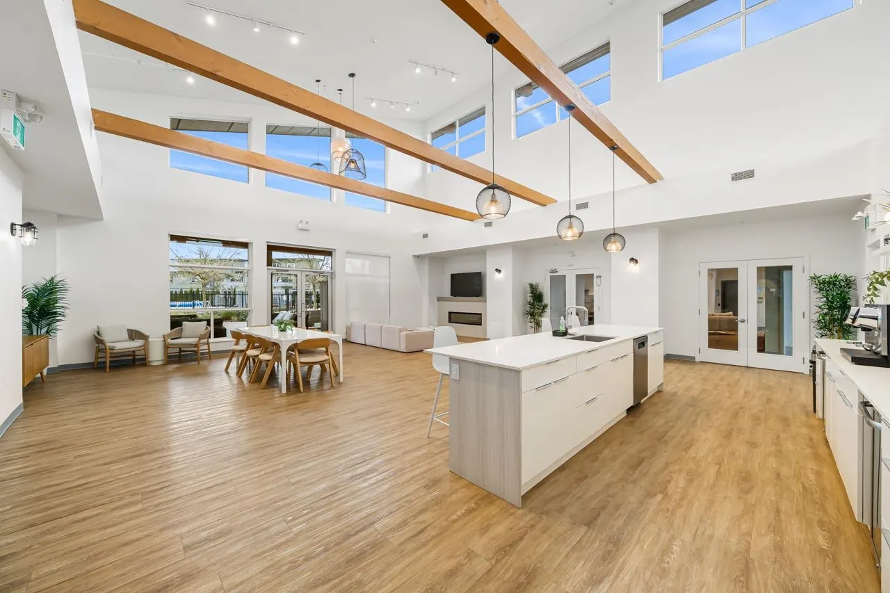 4306A Cormorant Way