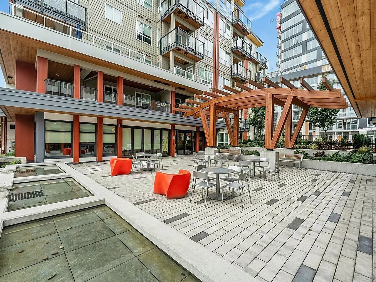 13238 105 Avenue #421
