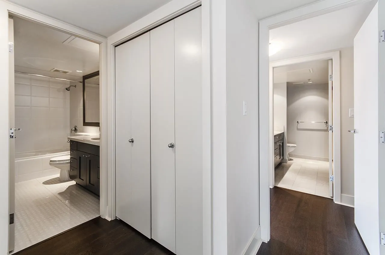 499 Broughton Street #1703