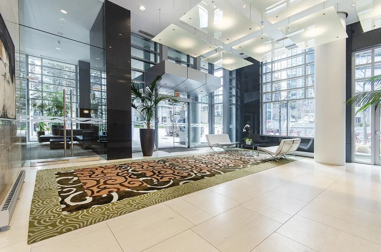 499 Broughton Street #1703