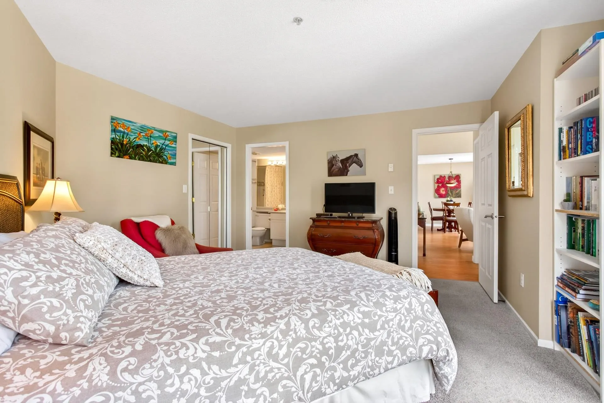 220 Newport Drive #409
