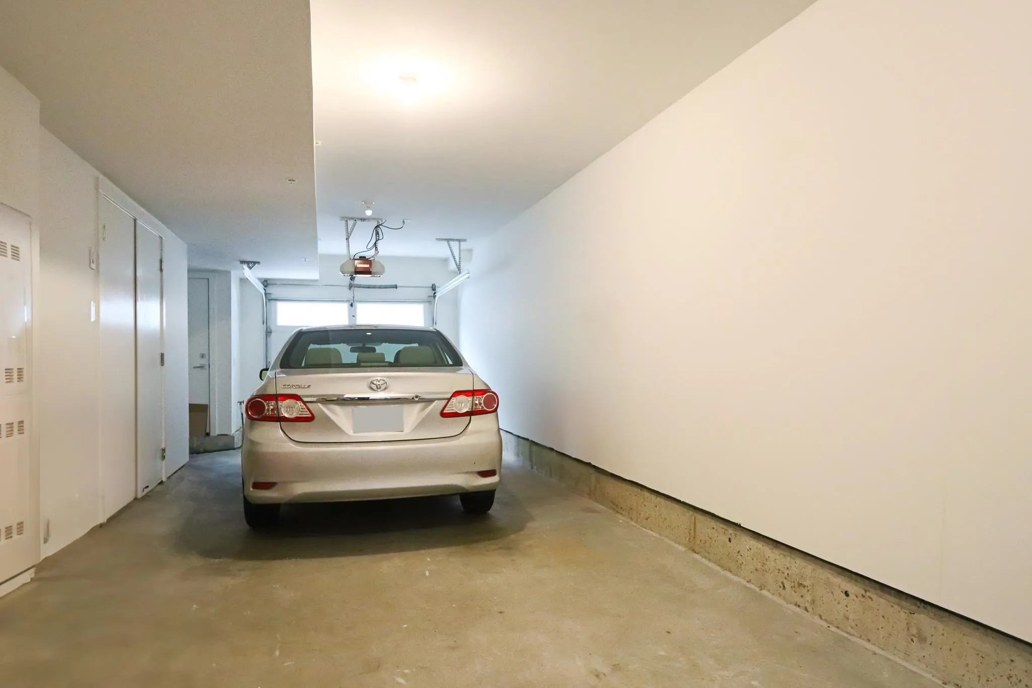19790 55a Avenue #4