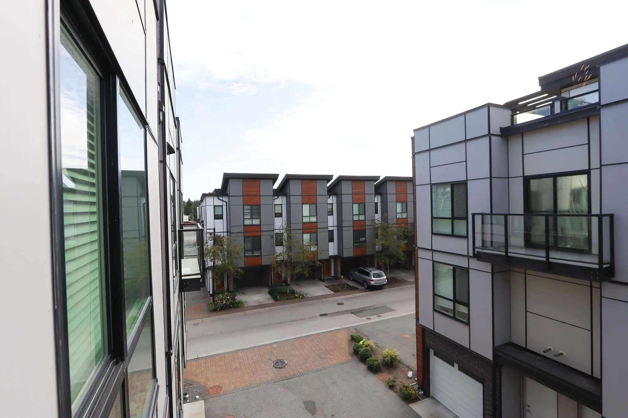 19790 55a Avenue #4